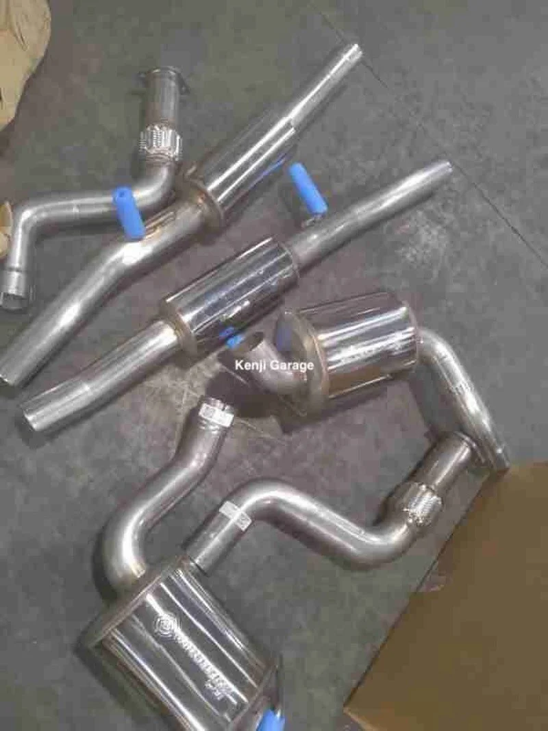 AWE Catback Exhaust 23+ Nissan Z RZ34

Options available:

3020-32400 (Track Edition w/Chrome Silver Tips)

3020-33400 (Track Edition w/Diamond Black Tips)

3015-32400 (Touring Edition w/Chrome Silver Tips)

3015-33400 (Touring Edition w/Diamond Blac