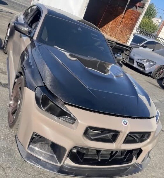 VIS Racing 2023-2026 BMW M2 G87 G42 GTS Style Carbon Fiber Hood

Part Number: 22BMG422DGTS-010C

Dm us for inquires!

🏎 Aftermarket Performance Parts
💰Financing available
📧 info@kenjigarage.com
📲 714-417-2698
🌎 Ship World Wide
💻 www.kenjigarage