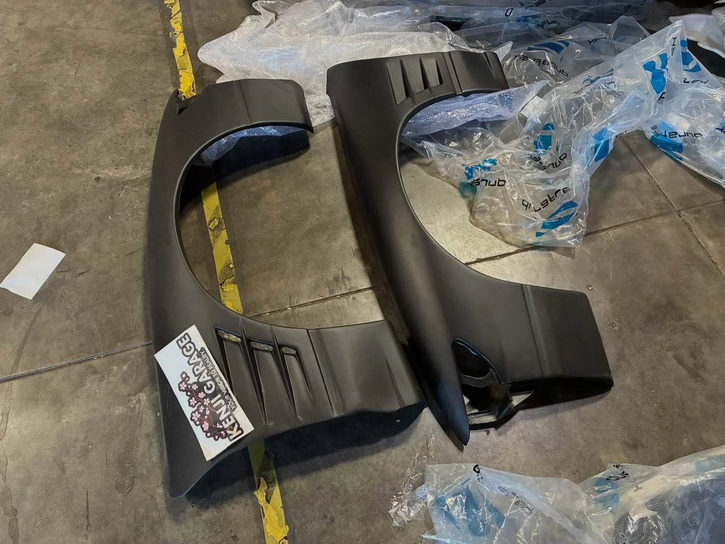 1989-1994 Nissan Silvia S13 Duraflex G-PR Front Fenders (+30mm) - 2 Piece

Part Number: 109983

🏎 Aftermarket Performance Parts
💰Financing available
📧 info@kenjigarage.com
📲 714-417-2698
🌎 Ship World Wide
💻 www.kenjigarage.com

#s13 #s13silvia 