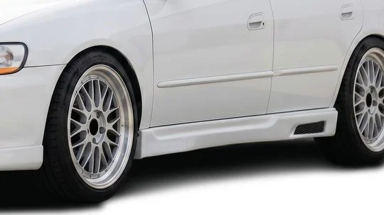 Upgrade your 1998-2002 Honda Accord with the Gralix Spyder Side Skirts. Built for improved fitment and a refined exterior appearance, these Side Skirts provides a clean styling upgrade for your vehicle.

Part Number 201986

🏎 Aftermarket Performance
