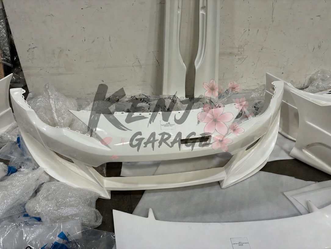 Gralix GT500 V3 Front Bumper 13-16 Scion FR-S / 13-20 Subaru BRZ / 17-20 Toyota 86
Part Number: 214479
Details:
Gralix products are developed through rigorous vehicle-specific test fitting and quality inspection processes to provide a more consistent