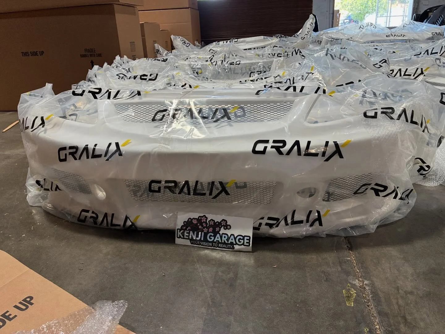 2002-2005 Honda Civic SI Hatchback Gralix B-2 Front Bumper

Part Number: 200347

Details:
Gralix products are developed through rigorous vehicle-specific test fitting and quality inspection processes to provide a more consistent installation experien
