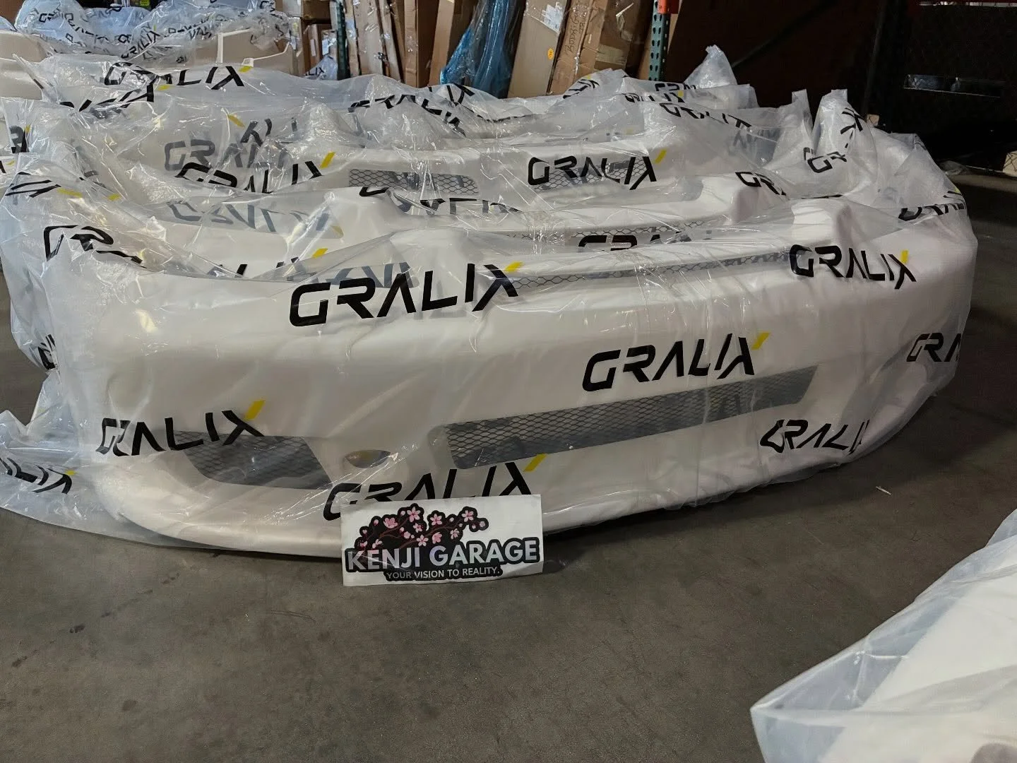 1998-2002 Honda Accord Sedan Gralix B-2 Front Bumper

Part Number: 201977

Details:
Gralix products are developed through rigorous vehicle-specific test fitting and quality inspection processes to provide a more consistent installation experience. Up