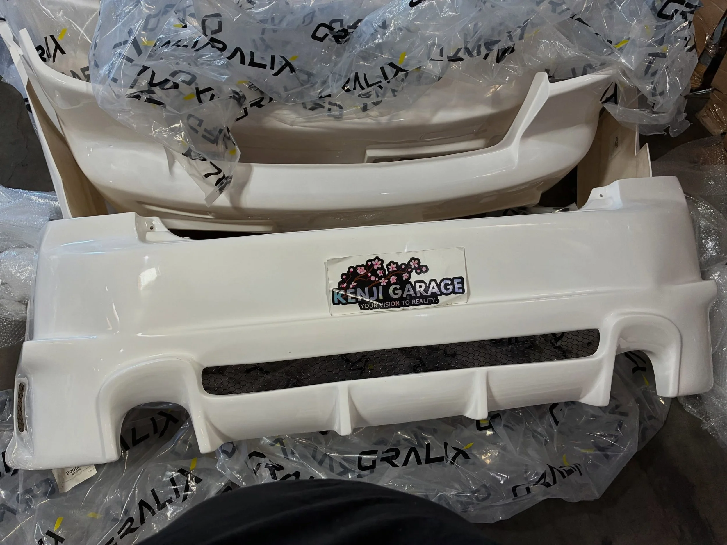 2004-2008 Acura TSX Gralix Raven Rear Bumper

Part Number: 200546

Details:

Gralix products are developed through rigorous vehicle-specific test fitting and quality inspection processes to provide a more consistent installation experience. Upgraded 