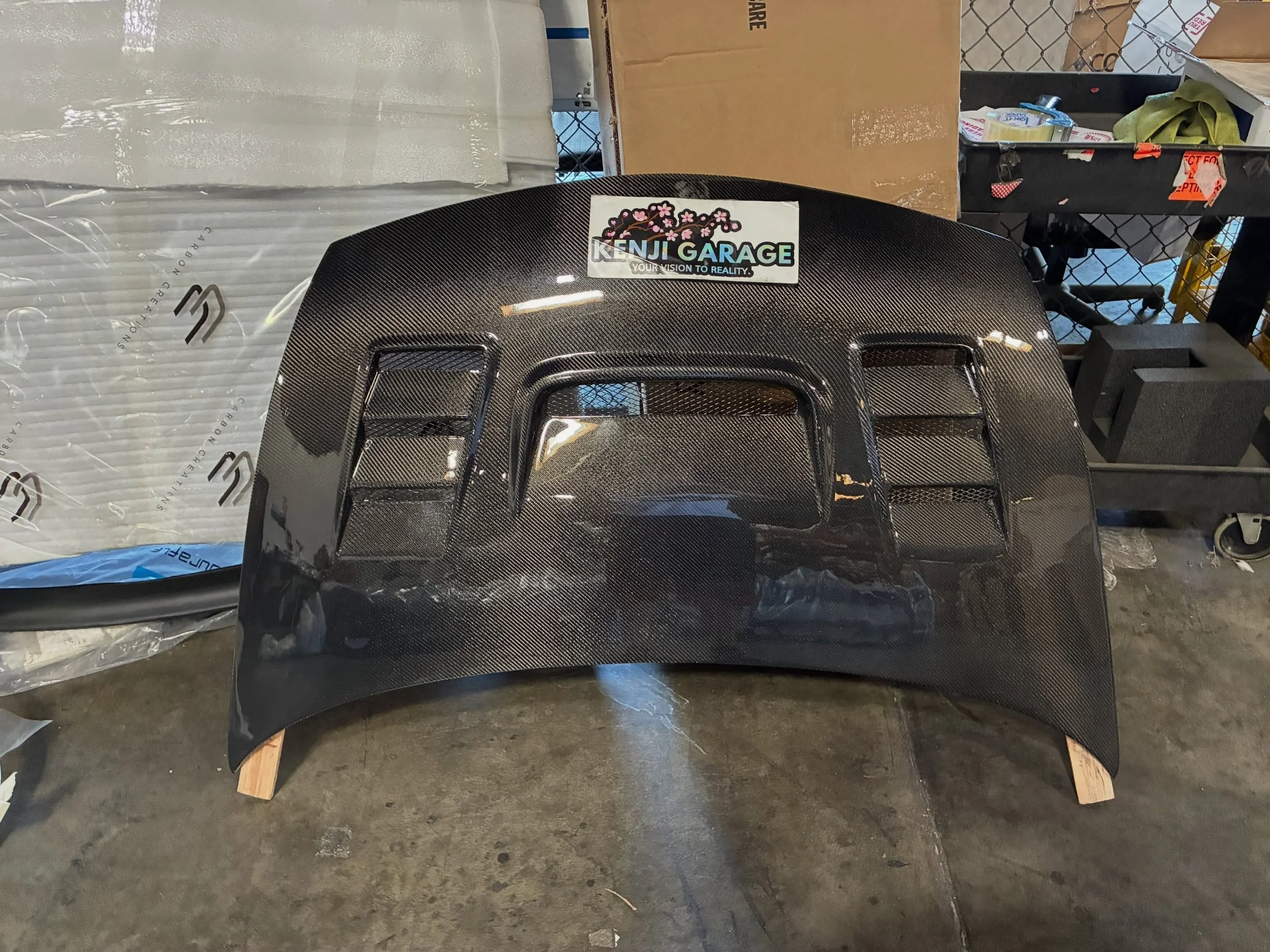 2006-2011 JDM Honda Civic Sedan Carbon Creations DriTech Supremo Hood - 1 Piece

Part Number: 114055

🏎 Aftermarket Performance Parts
💰Financing available
📧 info@kenjigarage.com
📲 714-417-2698
🌎 Ship World Wide
💻 www.kenjigarage.com

#8thgenciv
