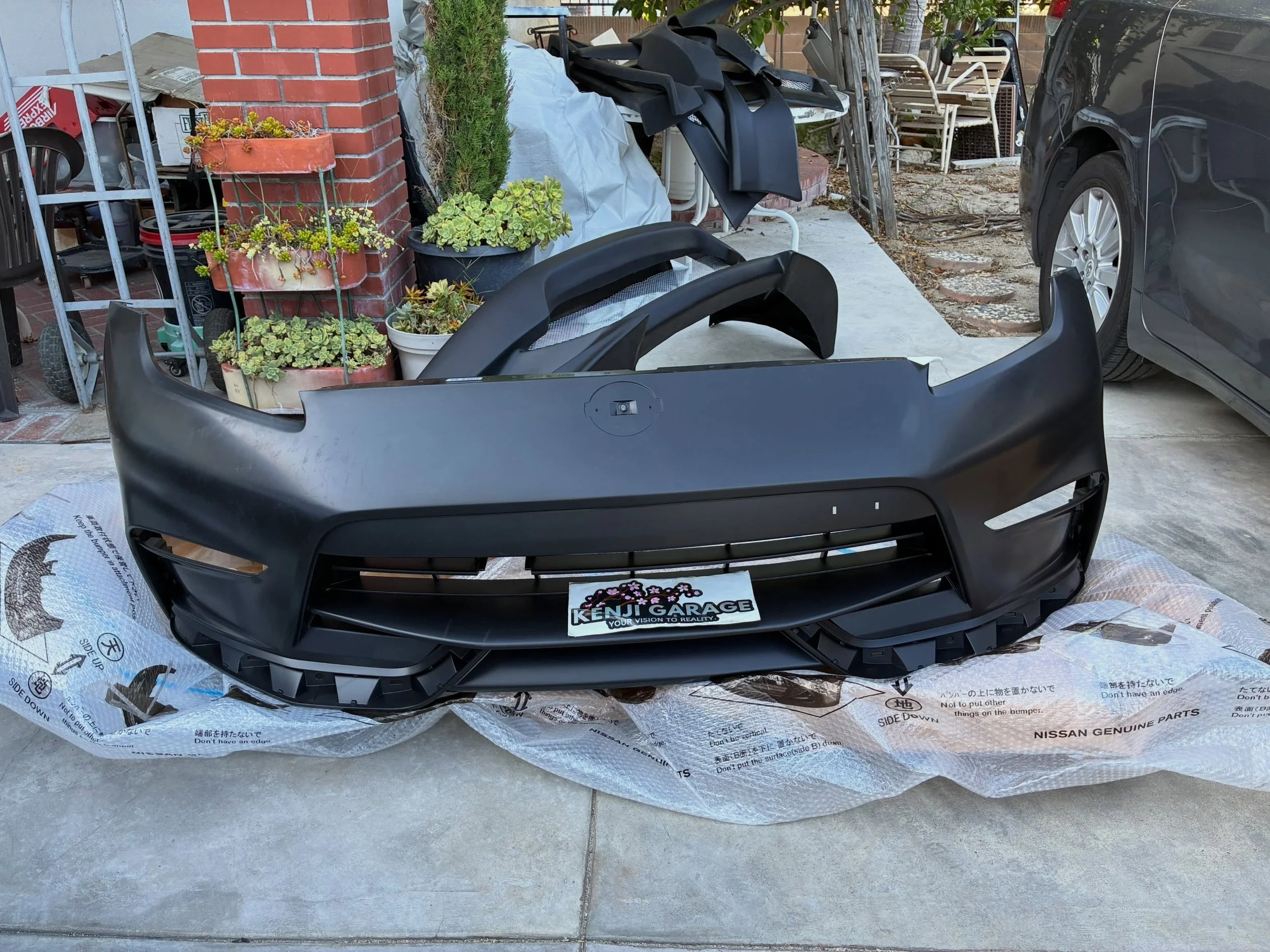 OEM Nissan 370Z Nismo Front Bumper V2

Part Number: FB022-6GA0H

🏎 Aftermarket Performance Parts
💰Financing available
📧 info@kenjigarage.com
📲 714-417-2698
🌎 Ship World Wide
💻 www.kenjigarage.com

#kenjigarage #z34 #nissan370z #fairladyz #370z