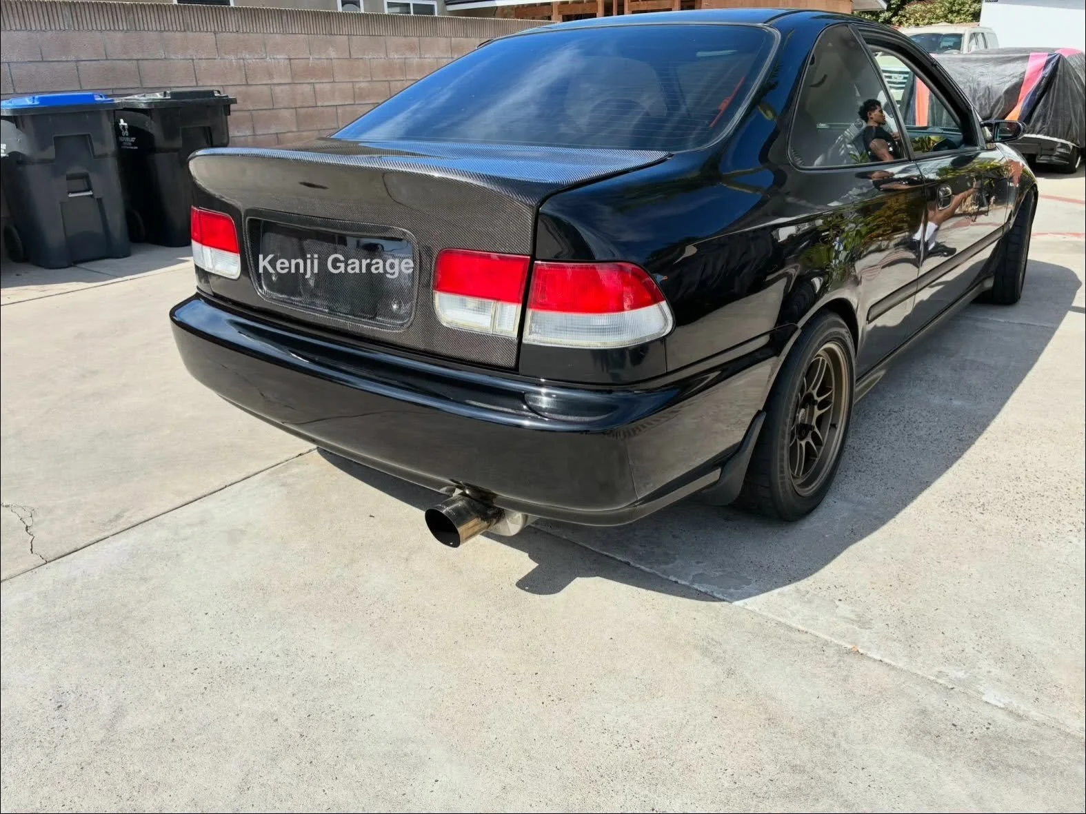 Paint match rear oem 96-00 civic coupe rear bumper and help client with

VIS Racing CSL Style Carbon Fiber Trunk 96-00 Honda Civic Coupe

Part Number: 96HDCVC2DCSL-020C

#kenjigarage #civicsi #civicem1 #em1 #visracing