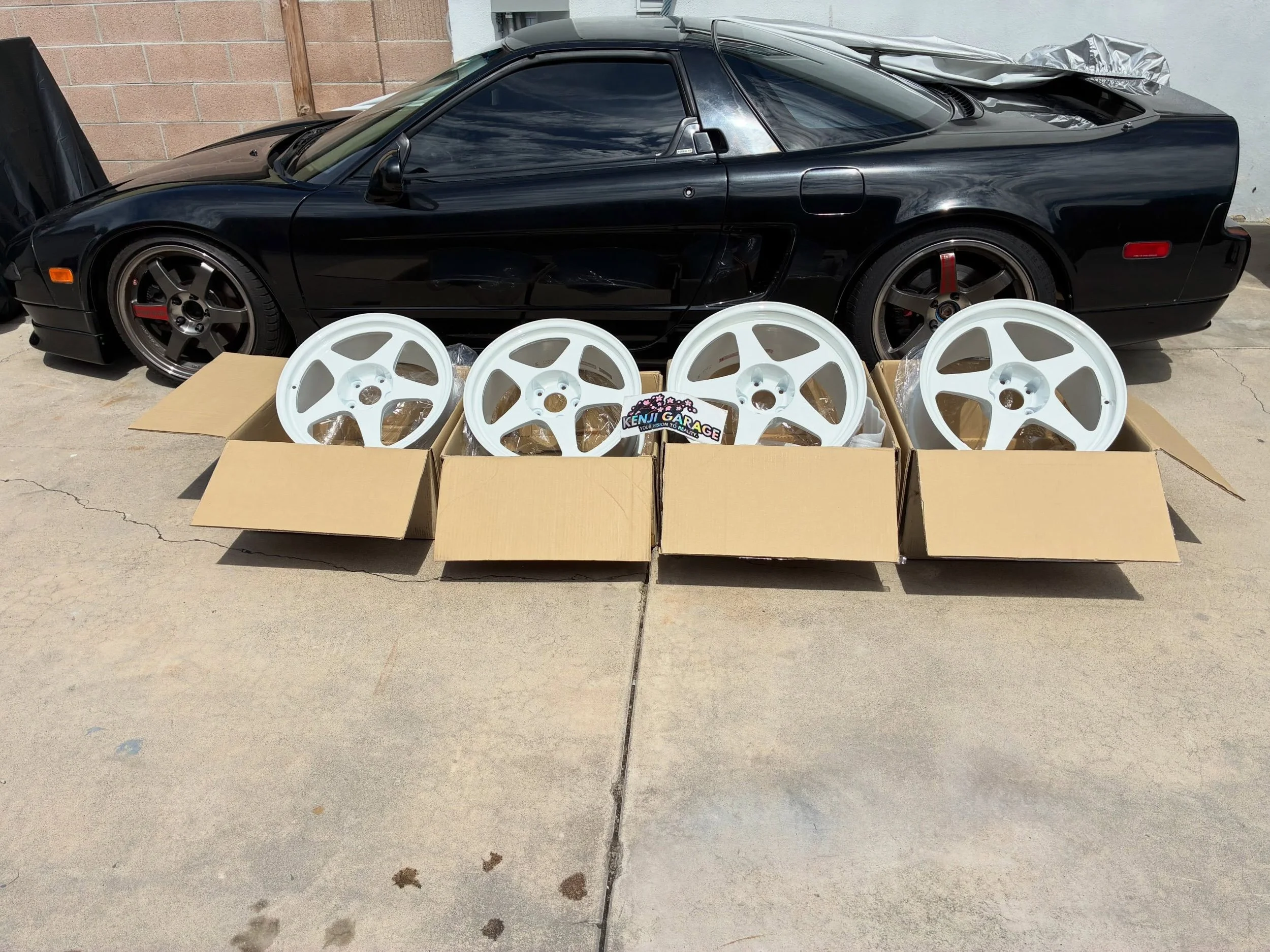 One left in stock Regamaster EVO 2 Wheels in Gloss White 17x8 +38 / 18x10 +35 5x114.3 91-05 NSX NA1/NA2 Spec

🏎 Aftermarket Performance Parts
💰Financing available
📧 info@kenjigarage.com
📲 714-417-2698
🌎 Ship World Wide
💻 www.kenjigarage.com

#k