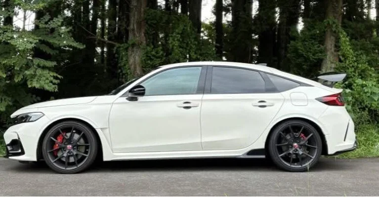 ***NEW RELEASE*** HKS Hipermax Touring Adjustable Lowering Springs 23+ Honda Civic Type R FL5 

Details:

The FL5&rsquo;s electronically controlled suspension is a genuine strength of the car, but its factory ride height has been a common complaint &
