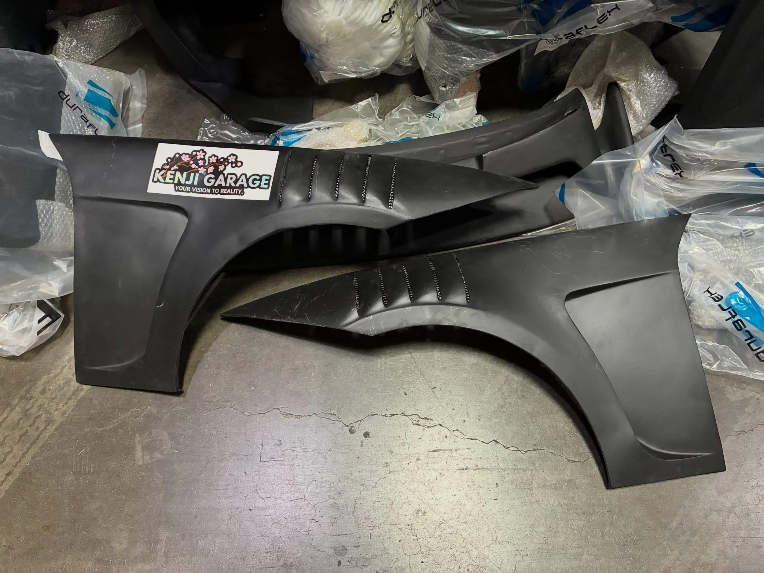 2006-2011 BMW E90 Sedan 3 Series Duraflex Endurance Fender

Part Number: 120034

🏎 Aftermarket Performance Parts
💰Financing available
📧 info@kenjigarage.com
📲 714-417-2698
🌎 Ship World Wide
💻 www.kenjigarage.com

#e90 #335i #330i #kenjigarage #