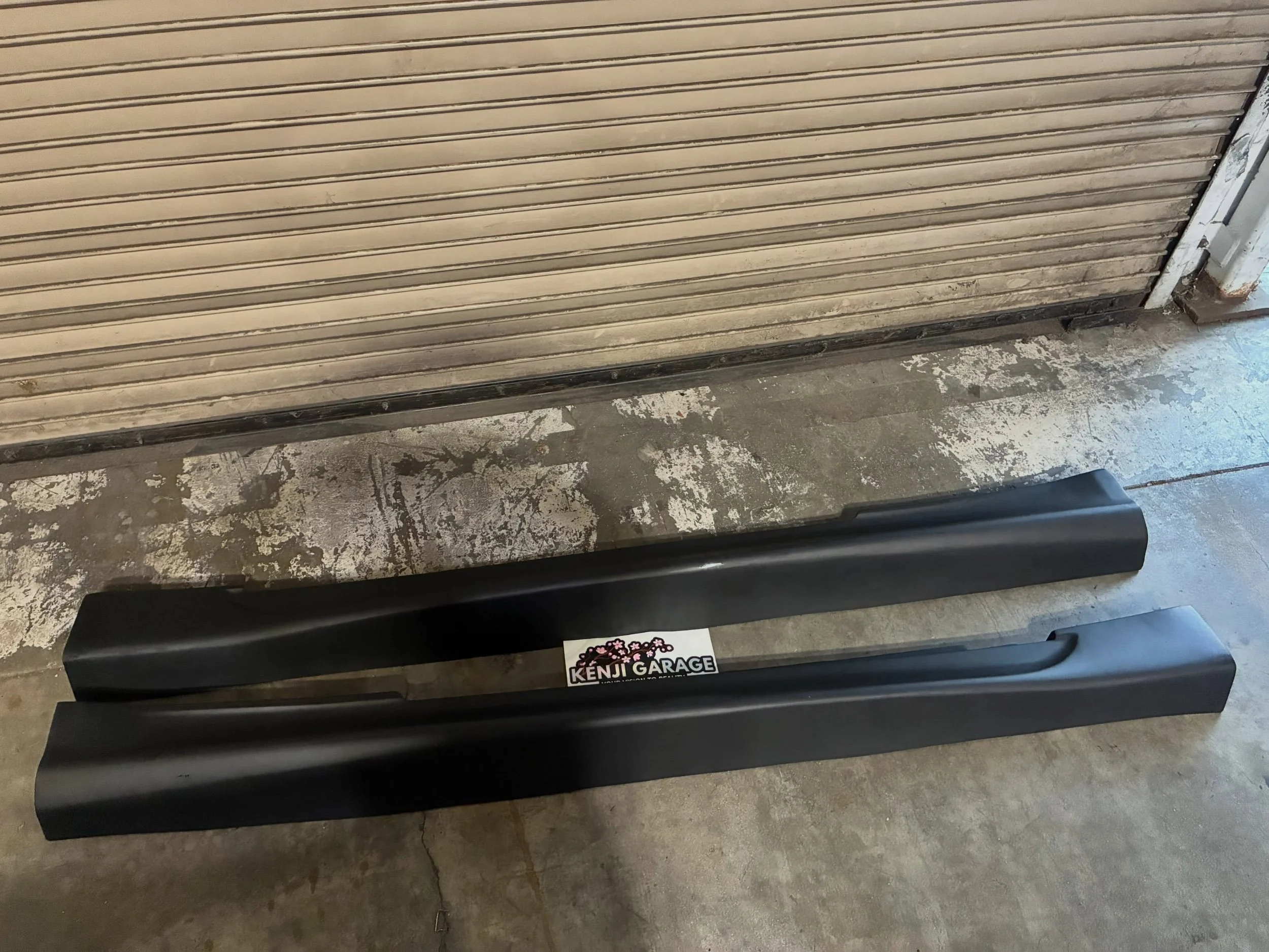 2003-2007 Infiniti G Coupe G35 Duraflex IPL Look Side Skirt Rocker Panels - 2 Piece

Part number: 115491

🏎 Aftermarket Performance Parts
💰Financing available
📧 info@kenjigarage.com
📲 714-417-2698
🌎 Ship World Wide
💻 www.kenjigarage.com

#g35 #