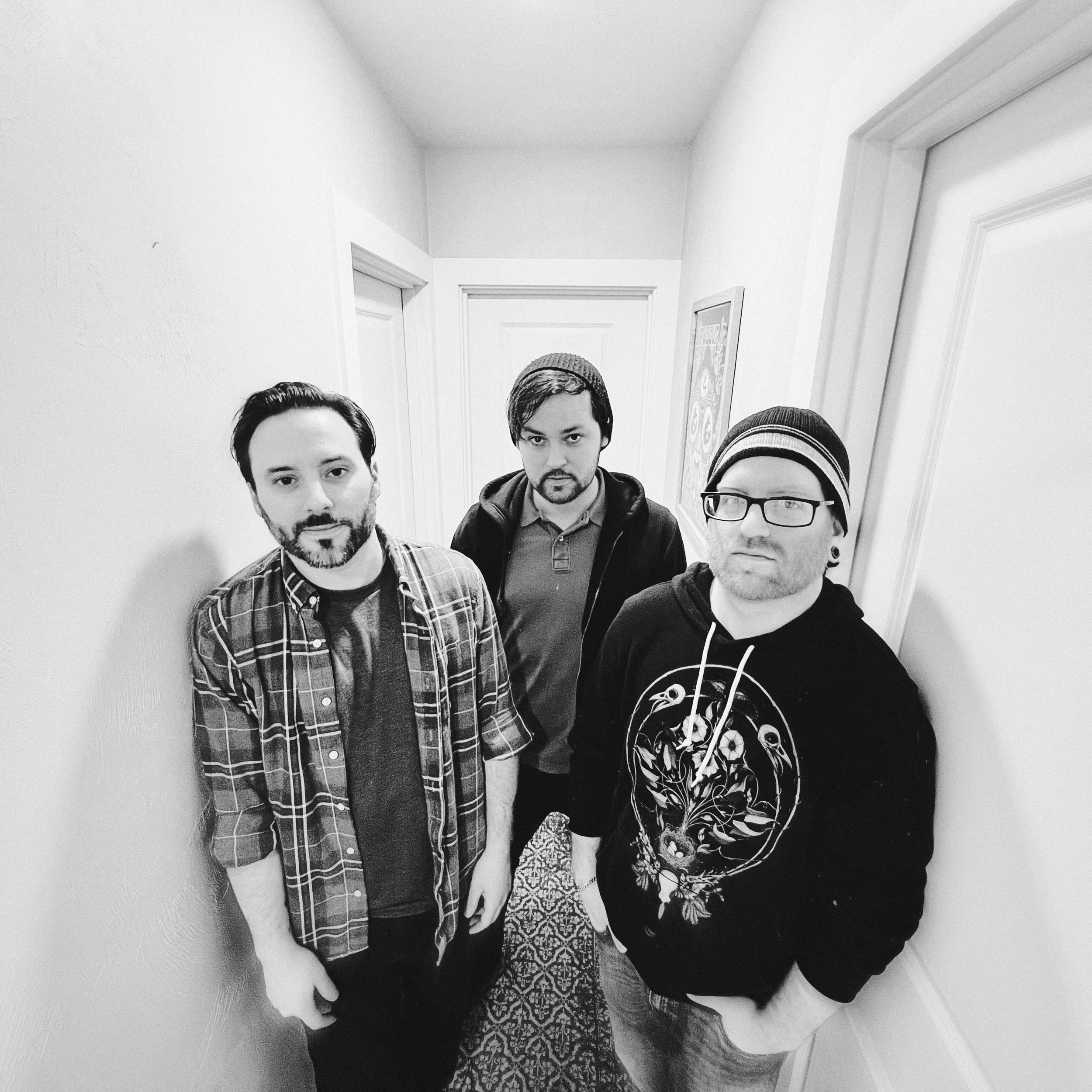 Interview: Waves Crashing - Life on Display