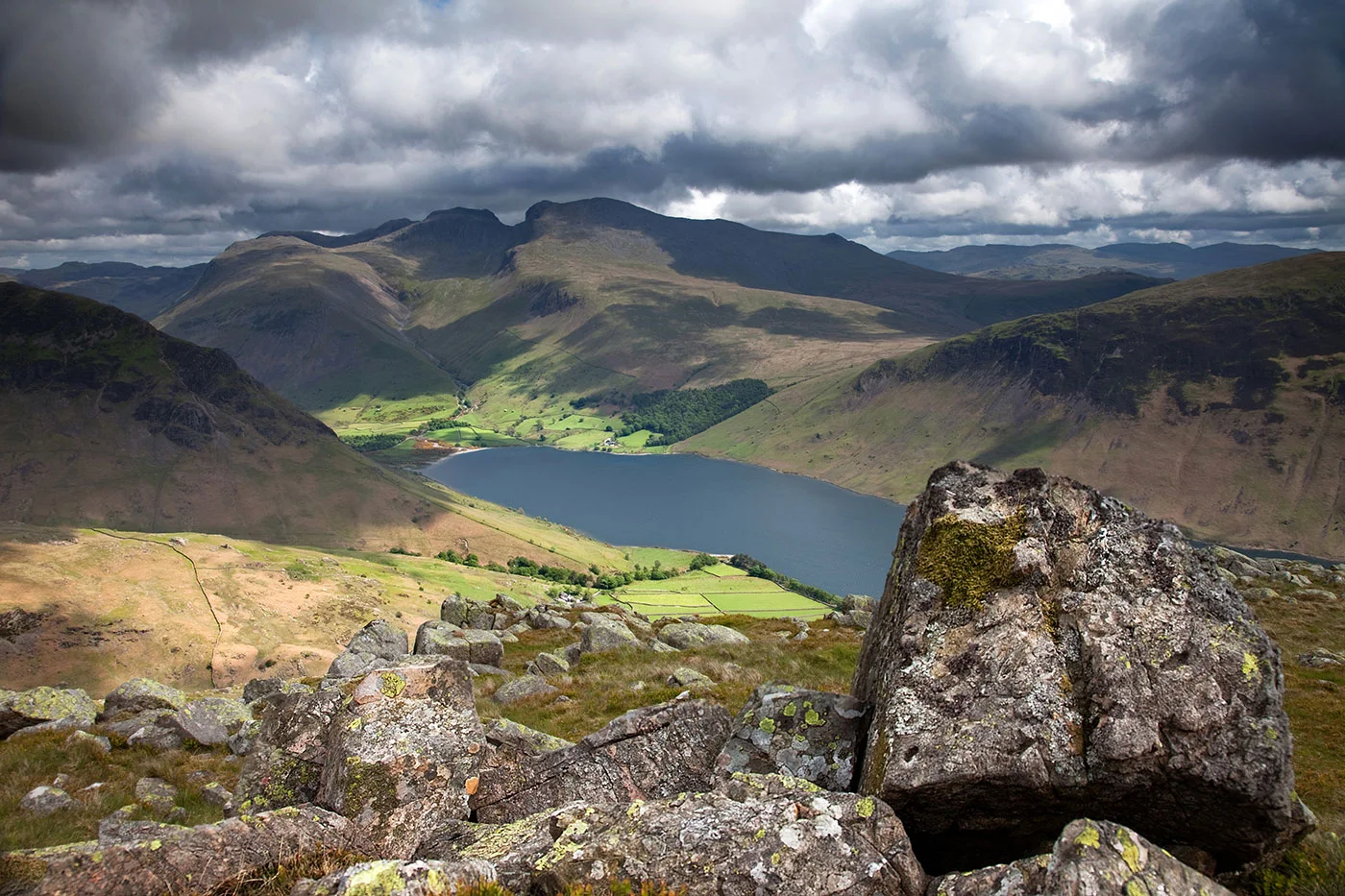 Scafell-and-the-Pike-from-Middle-Fell.jpg