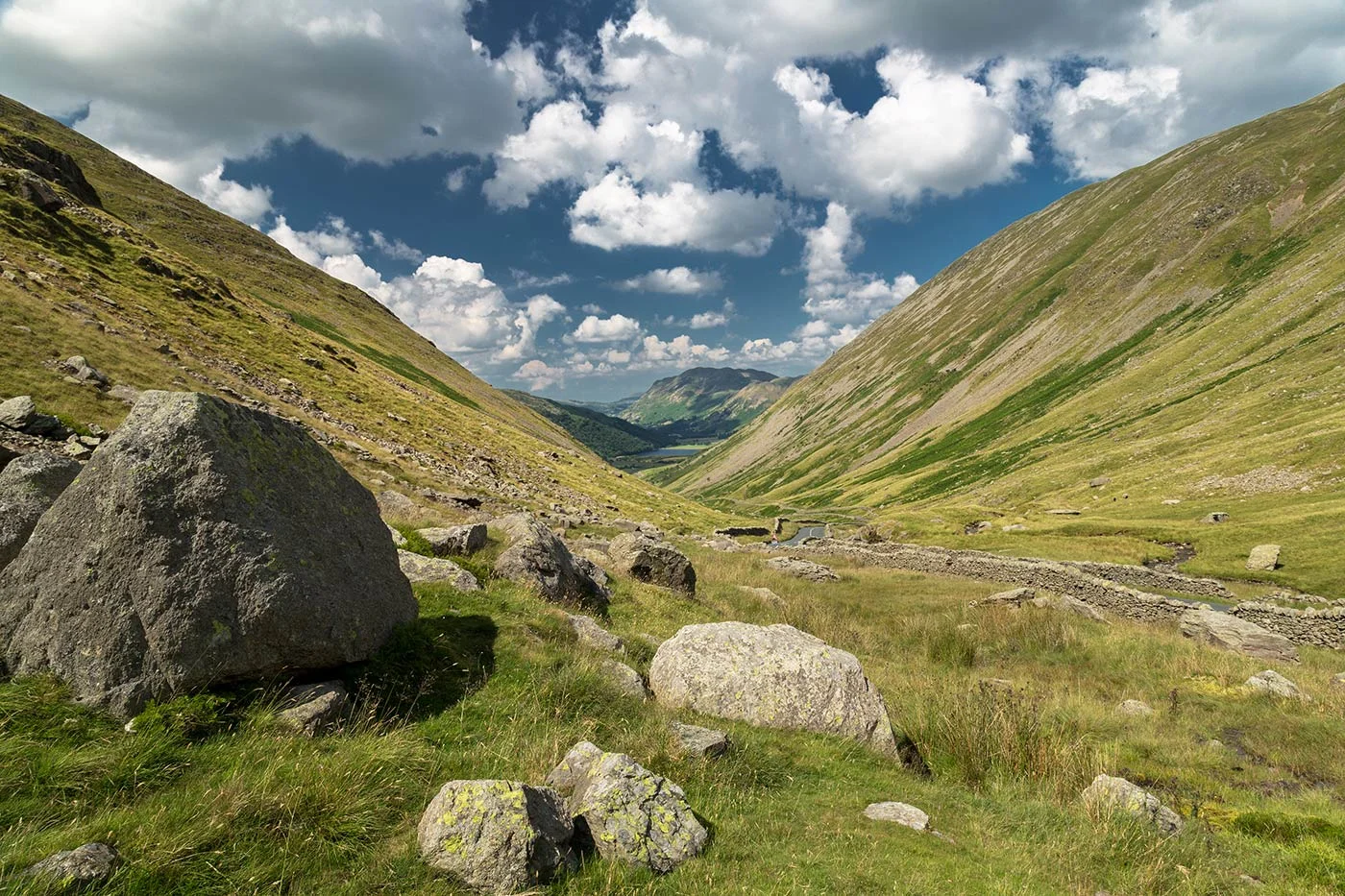 Kirkstone-Pass-on-a-summers-day.jpg