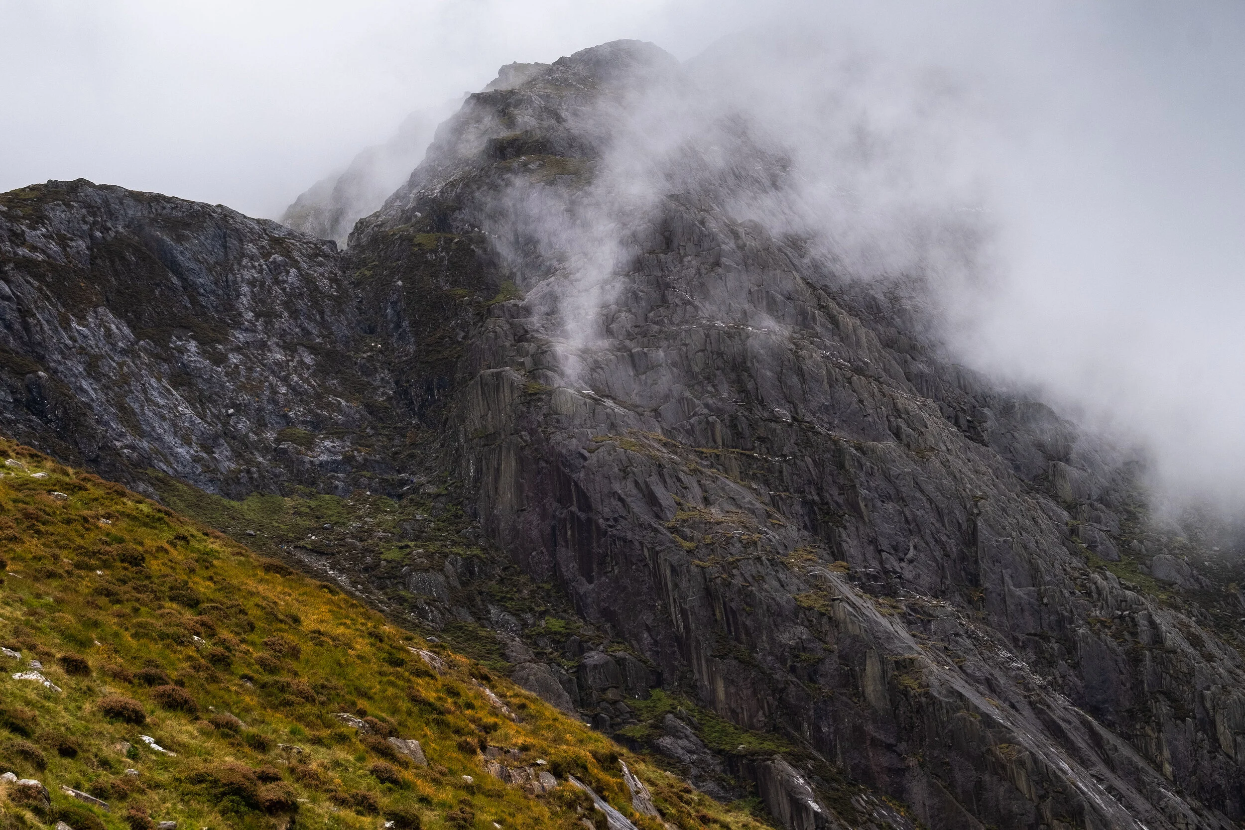 A-Cloud-Strewn-Gribin-Facet-In-Autumn-At-Cwm-Idwal.jpg
