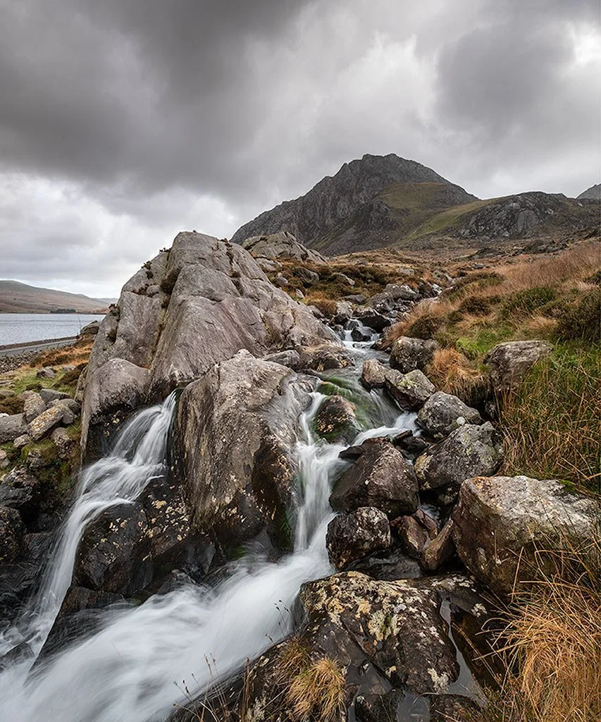 Nant-Bochlwyd-Waterfall-In-Late-Autumn.jpg
