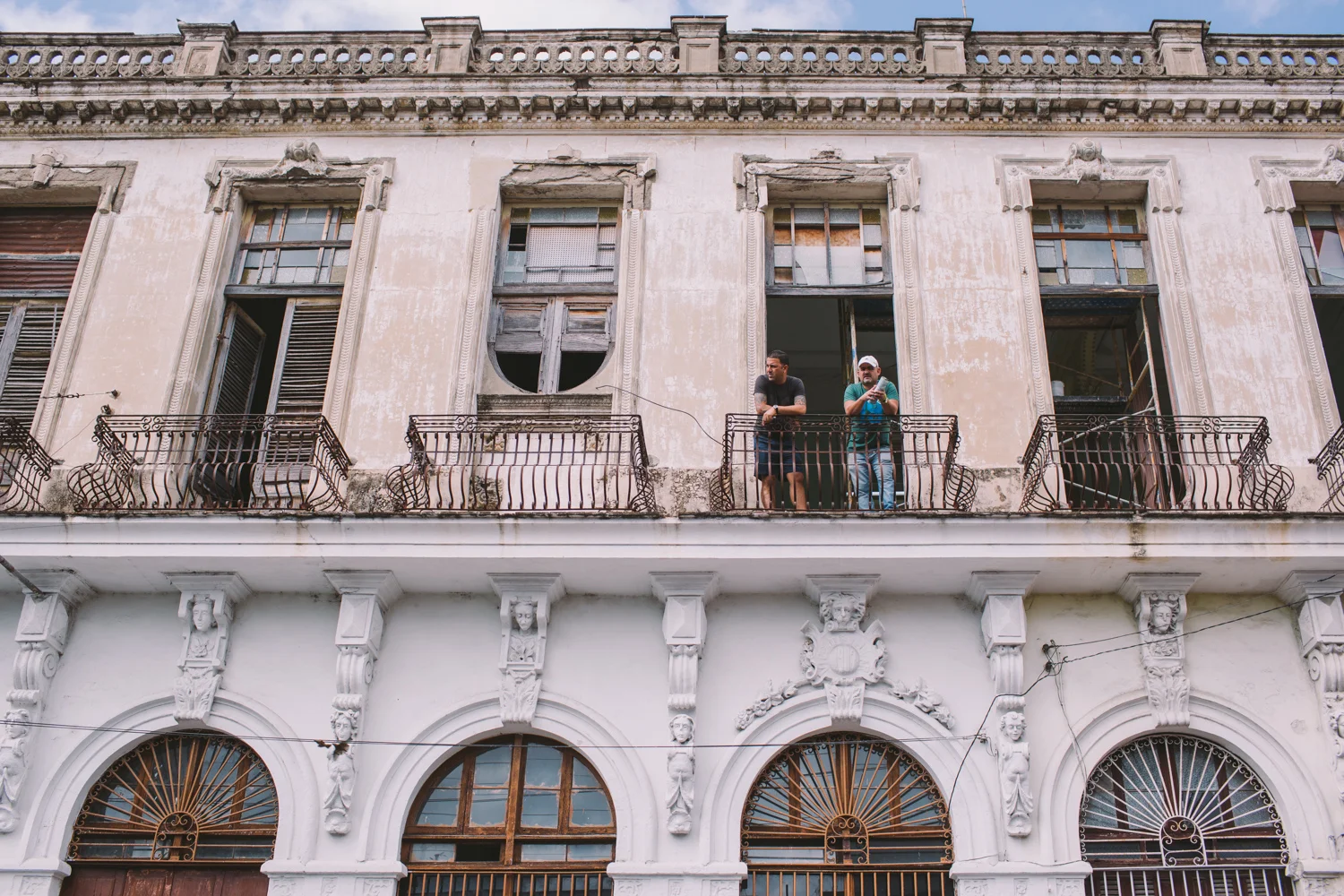 Cienfuegos LR-60.jpg
