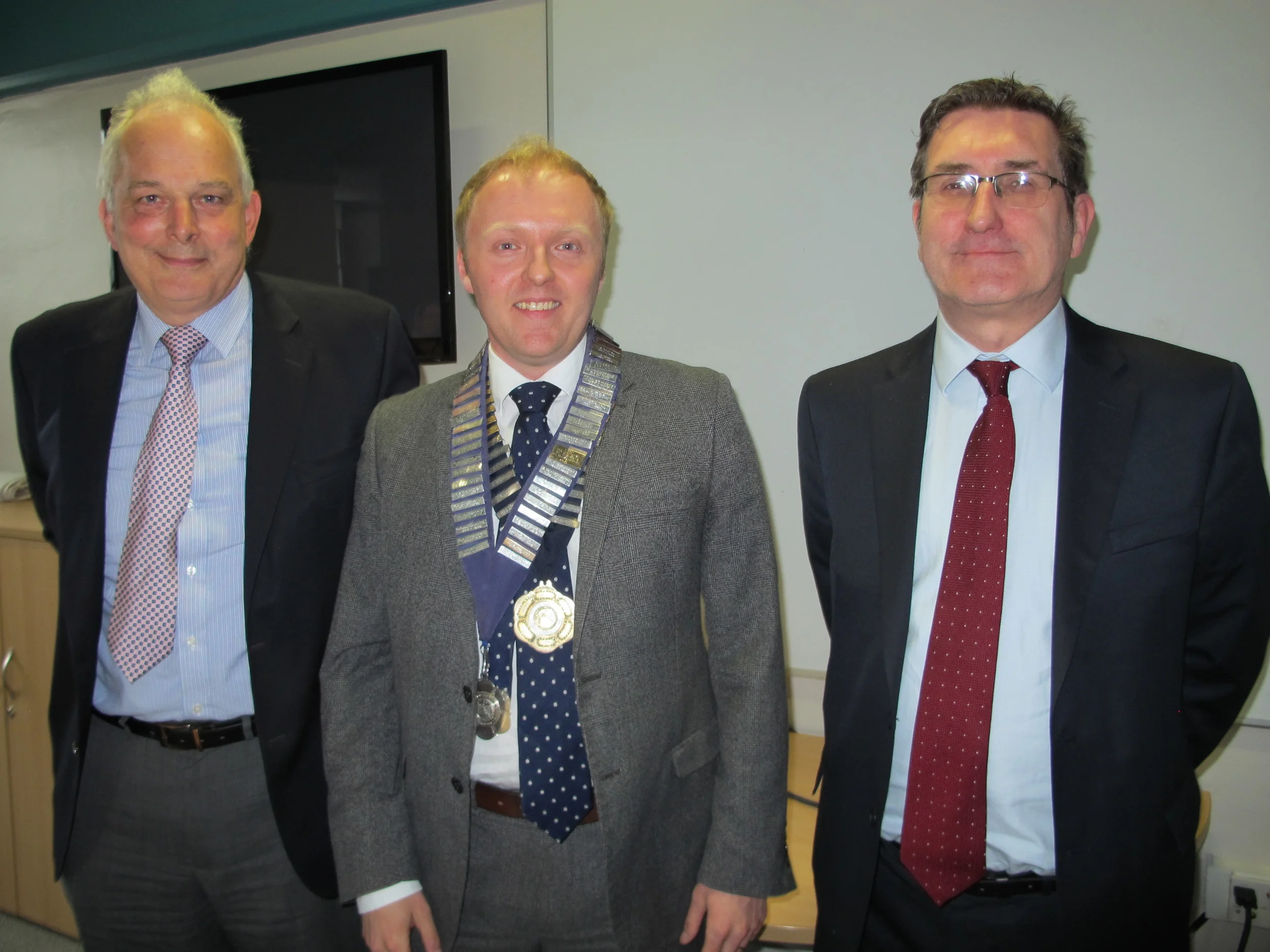 New Scotland Chair Steven Revill (Centre), flanked by past Chairs, David Taylor (left) and Ryan Hutchison (right). 