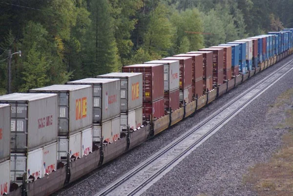 rail_25_62_8_web.jpg