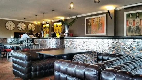 moca-loca-interior.jpg