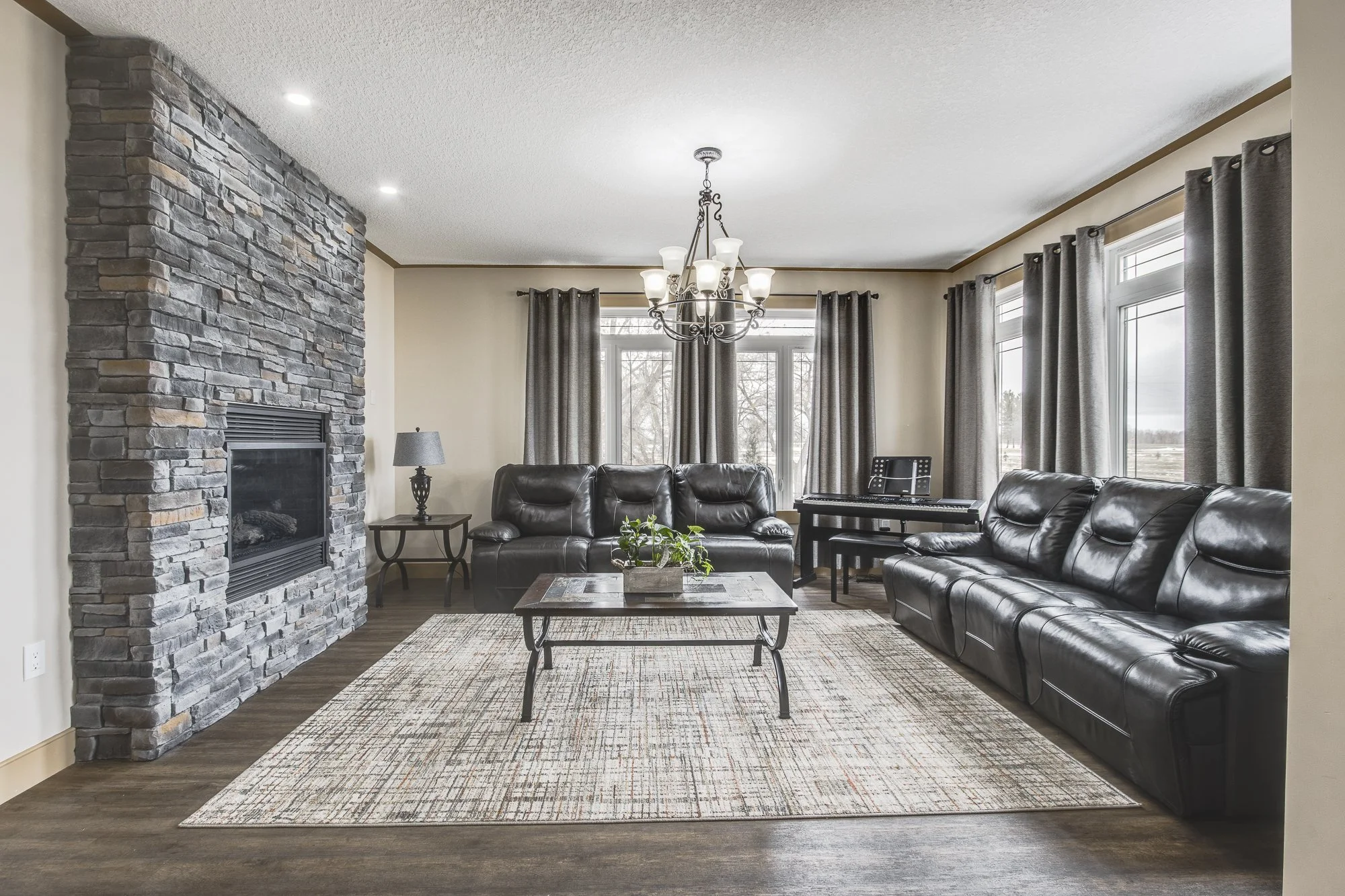 9.  399 Dawson's Sideroad.JPG