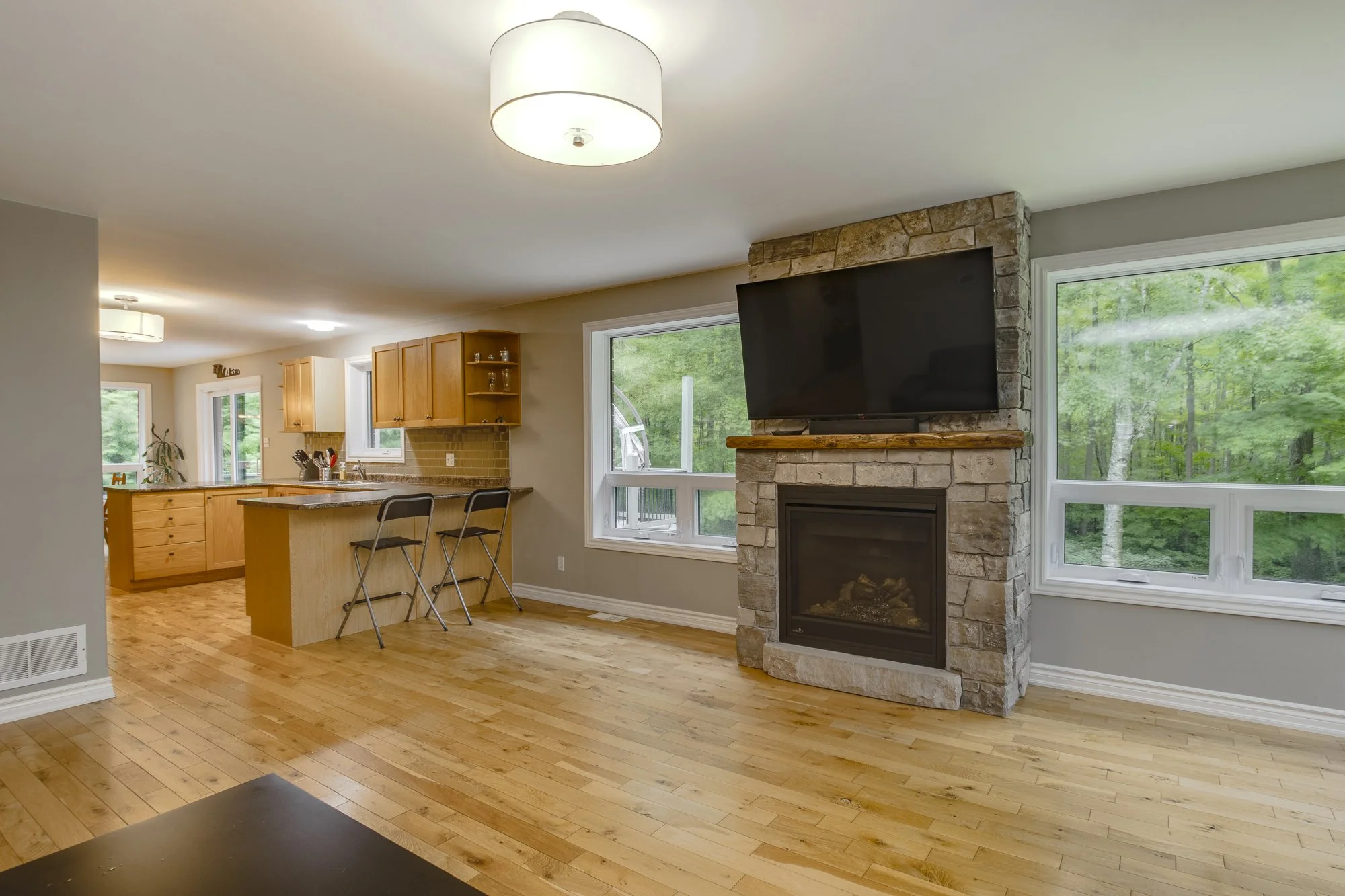 8. 2367 McDonald Rd.JPG