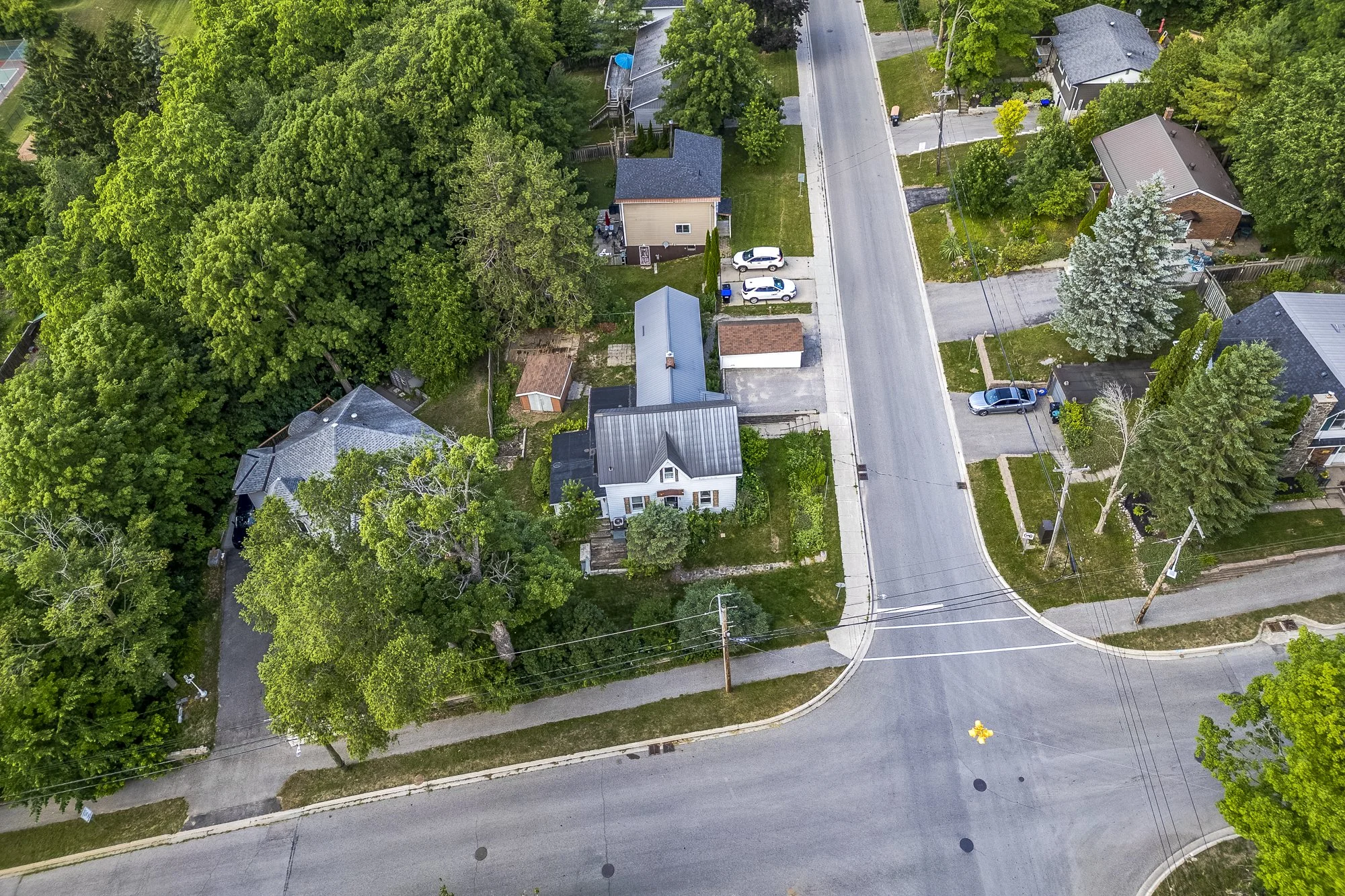 27. 60 Church St.jpg