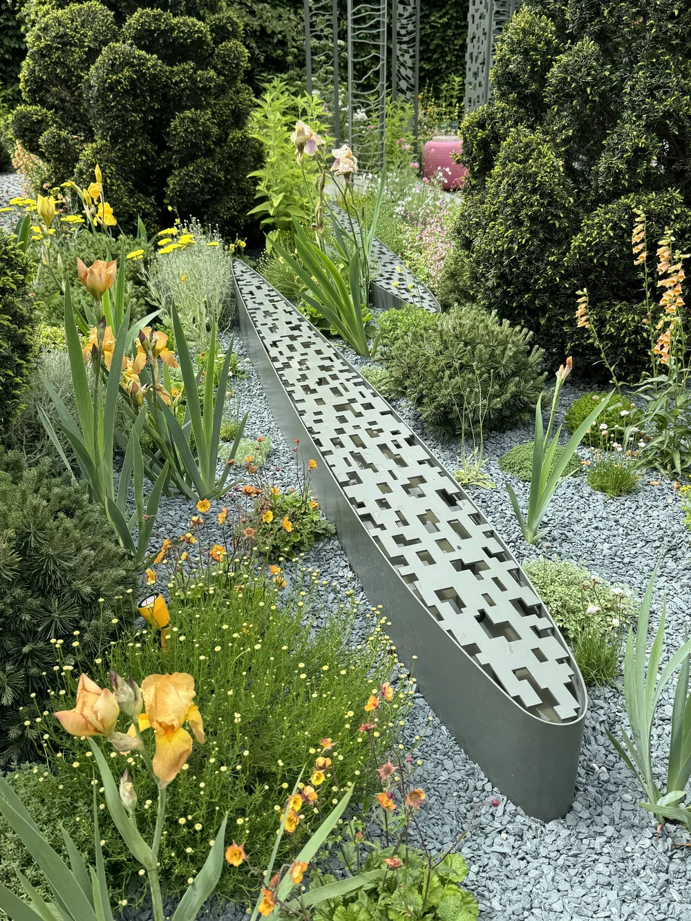 The Boodles Garden is a celebration of the 200th anniversary of the National Gallery.