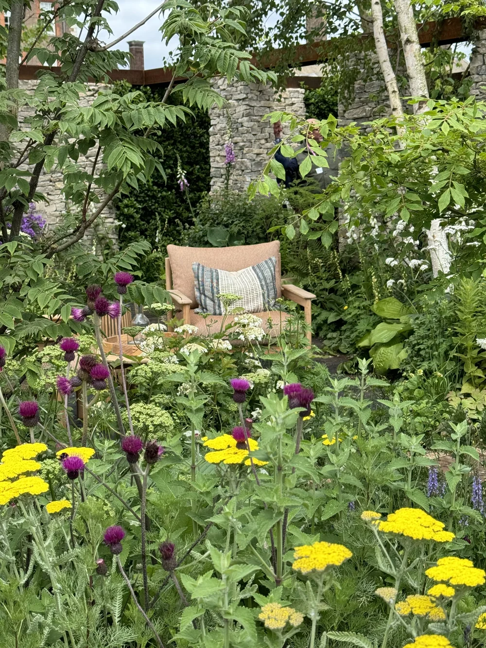 Oda lounge chair by Vincent Sheppard