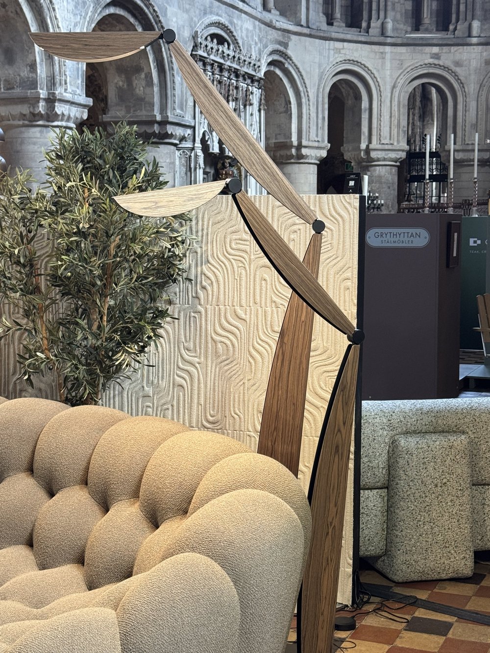 roche-bobois sofa &amp; floor light