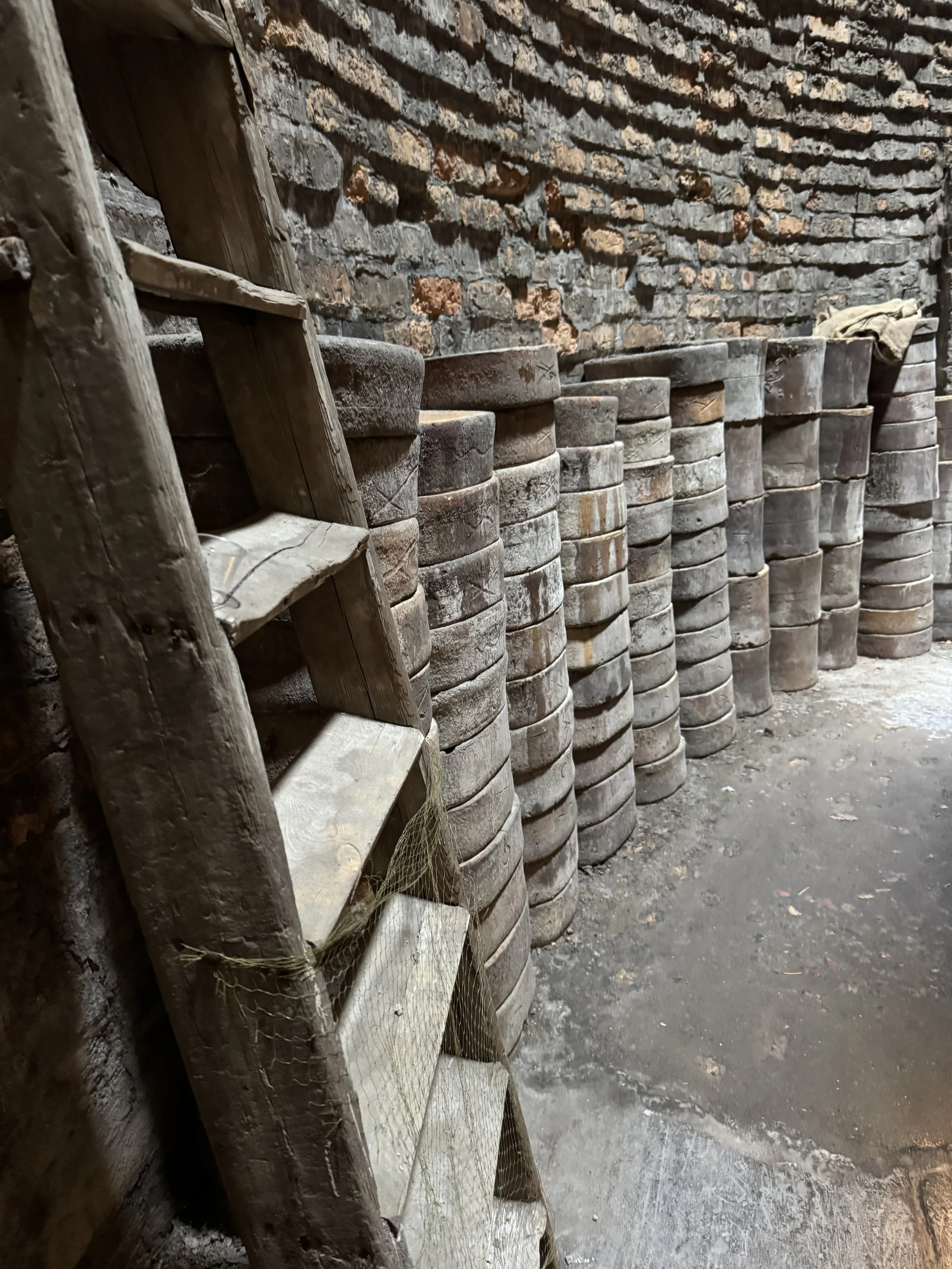 Wooden ladder and stacked saggars inside a bottle kiln, Gladstone Pottery Museum