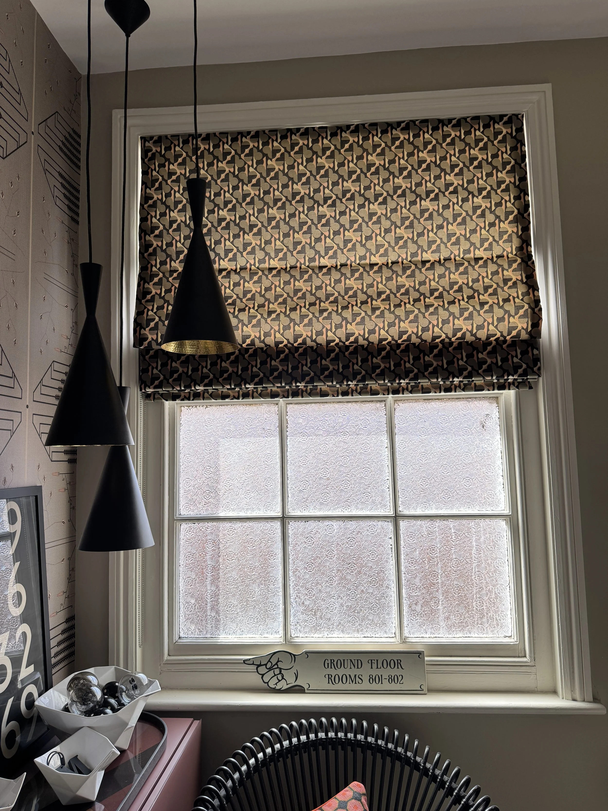  Bespoke Roman blind in Nobilis velvet fabric fitted within an Edwardian hall window, designed by Michelle Sucksmith Interior Designer. 