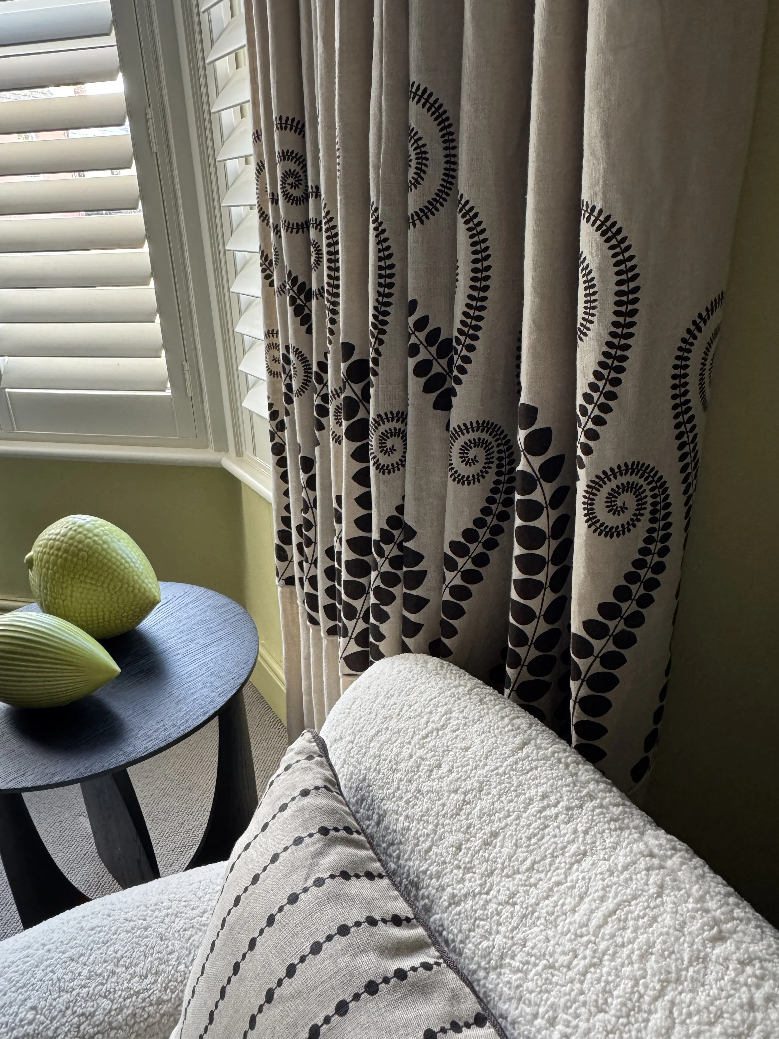 bespoke-curtain-detail-gallery.jpg