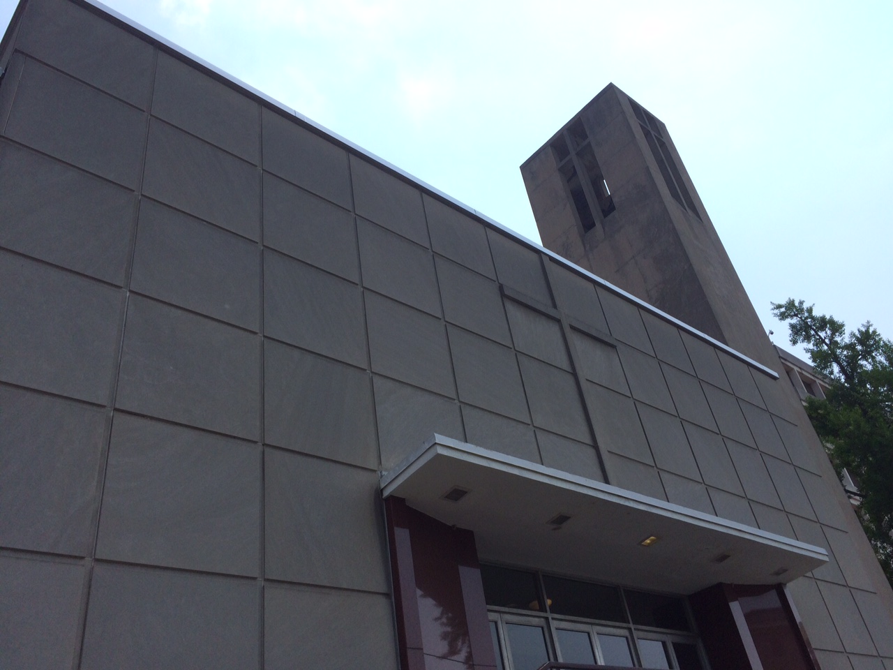 First Trinity Lutheran Church Hostel Outside