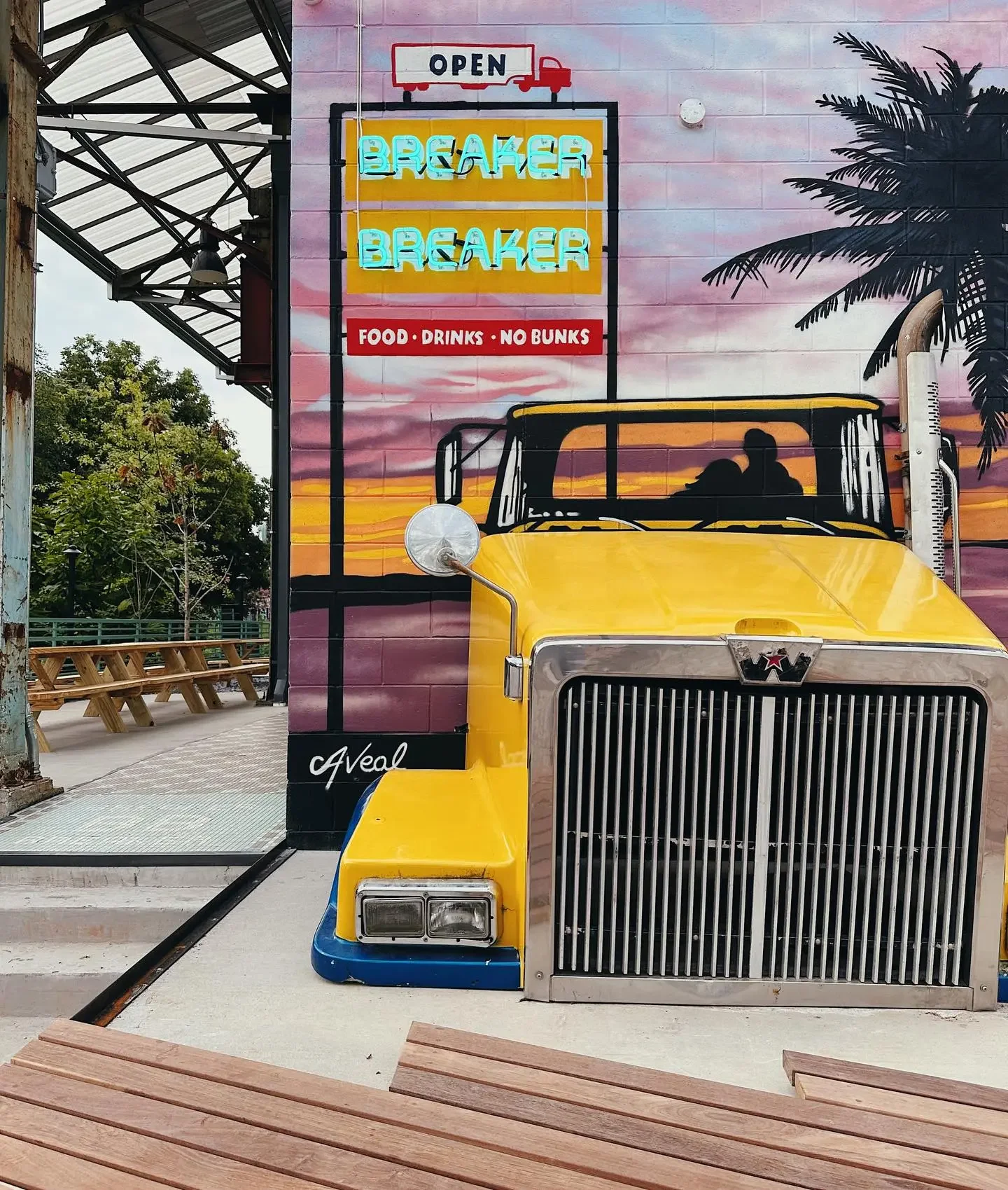 Rough Draft Atlanta | The key to success for Atlanta restaurants may lie in adaptability