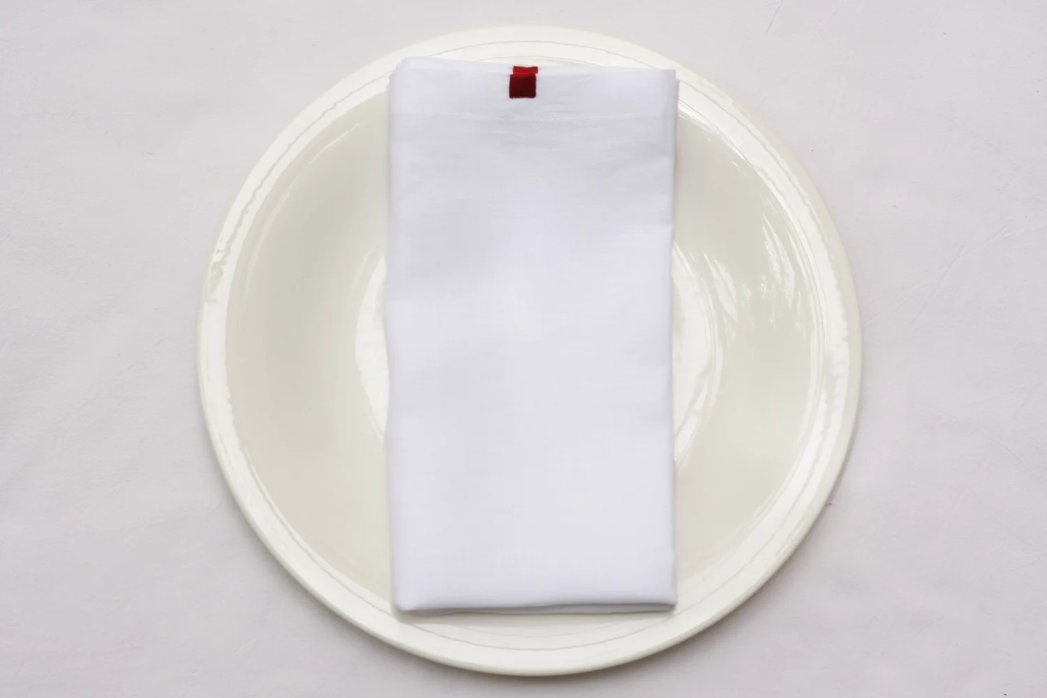 table_linen_flower_power_blanc27.jpg