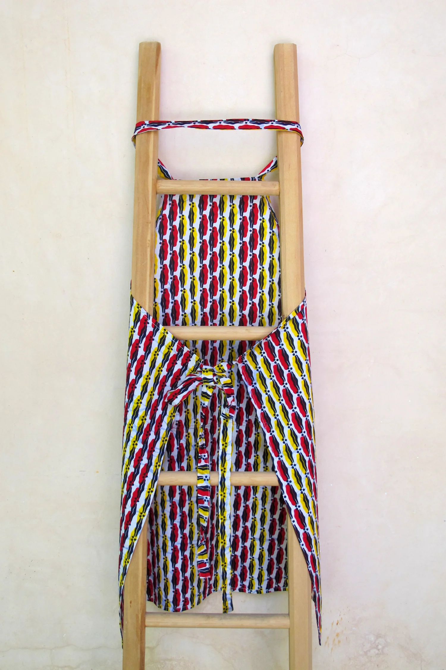 Apron_Sissi_4.jpg
