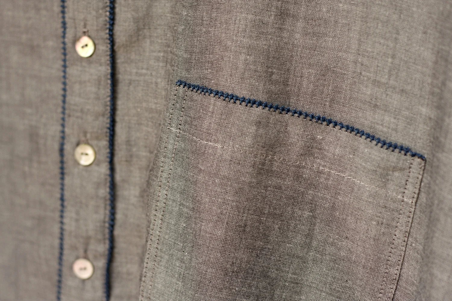 Men_Long_Shirt_Roberto_grey_5.jpg