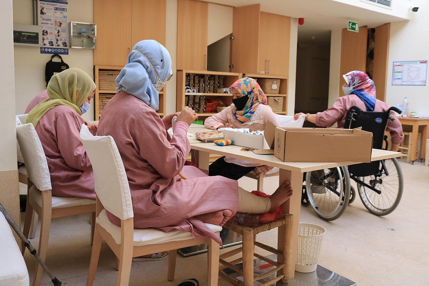 Al Nour Association aim to provide a modern and accessible working environment according to international standards, a functional professional organisation.
.
L'association Al Nour vise à fournir un environnement de travail moderne et accessib