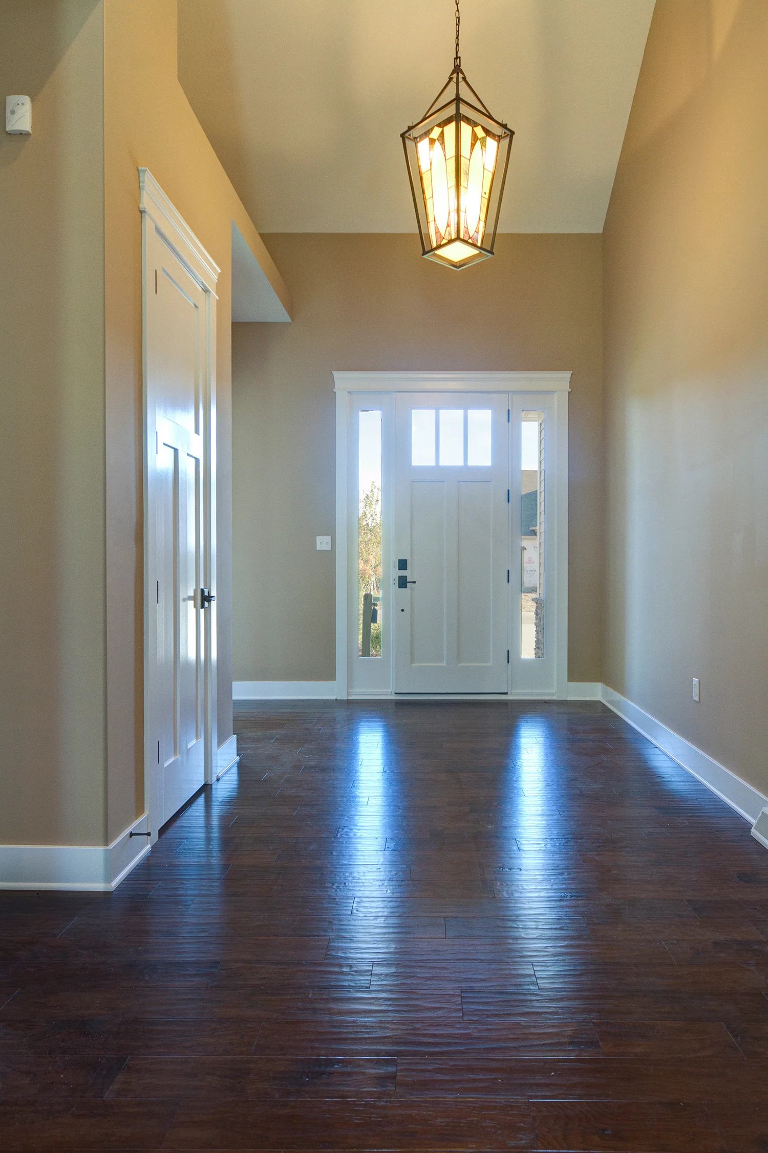3282-Longmeadow-Drive06.jpg