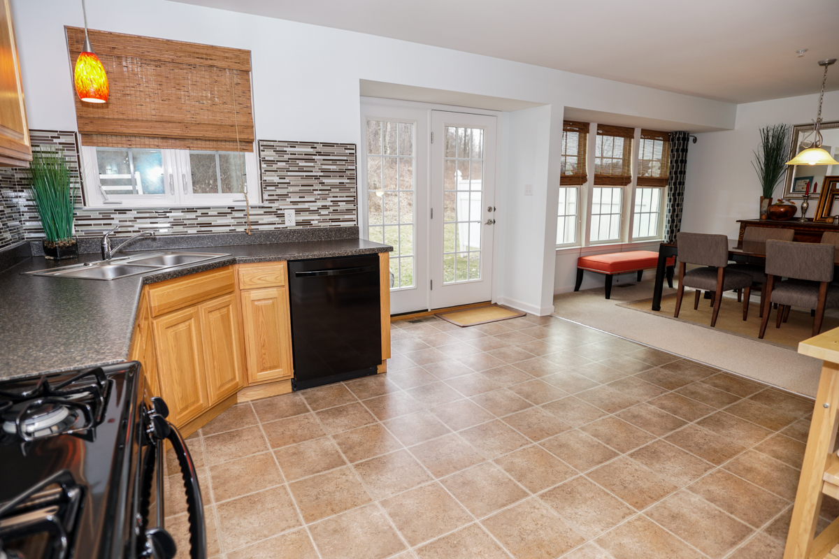 280Broadstone-9.jpg