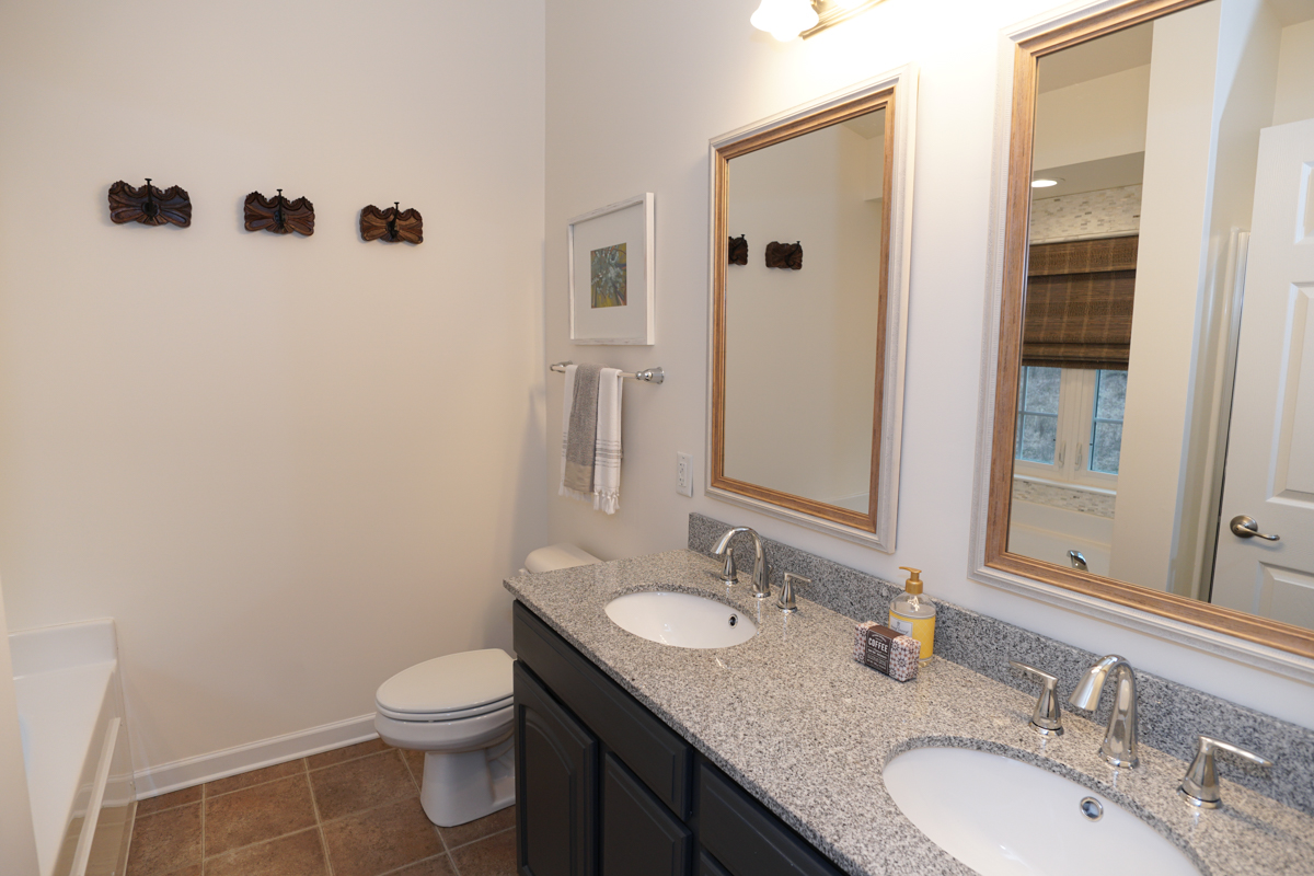 280Broadstone-20.jpg