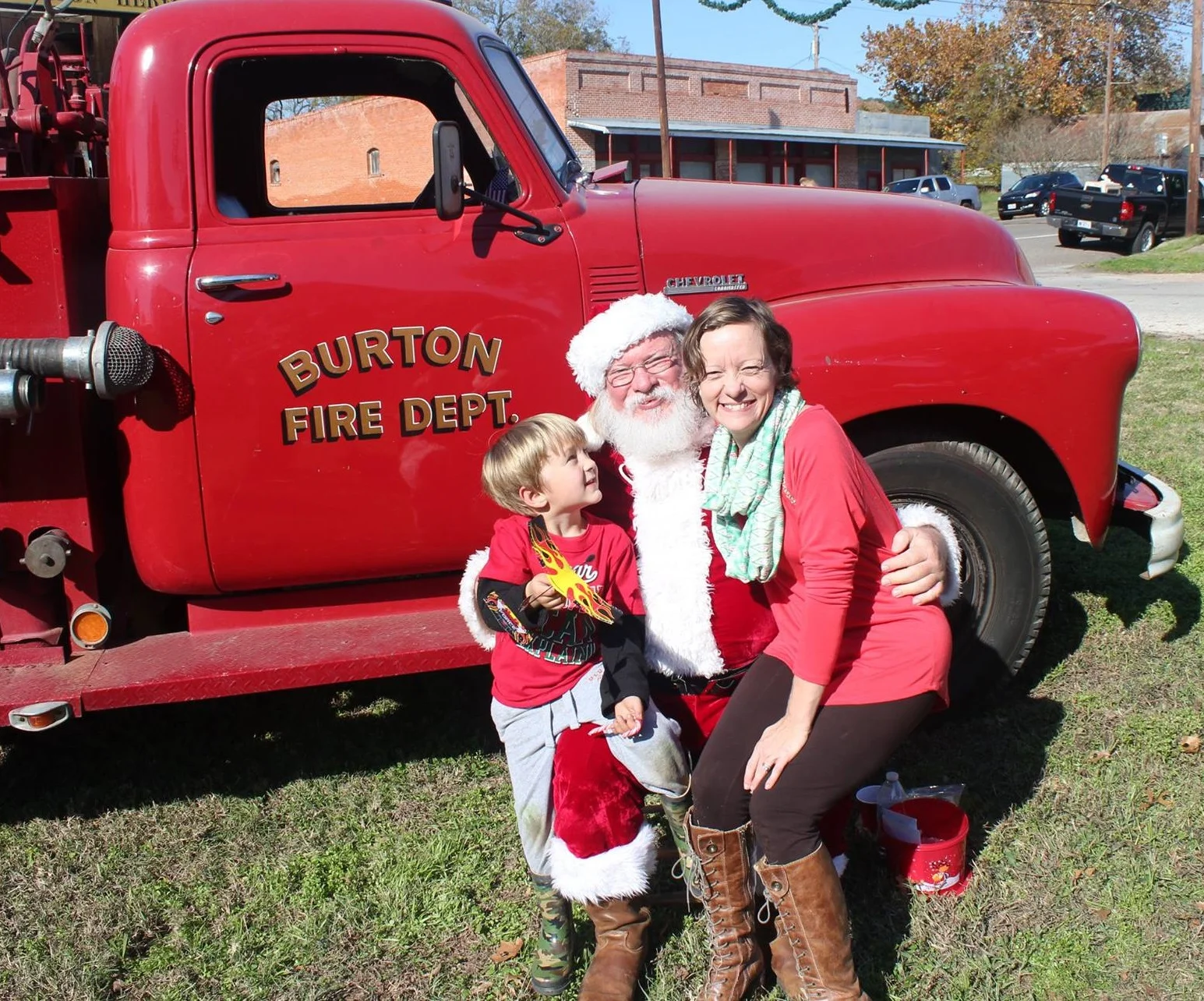 Don't forget that Santa will be stopping in from 1 to 3pm too!
