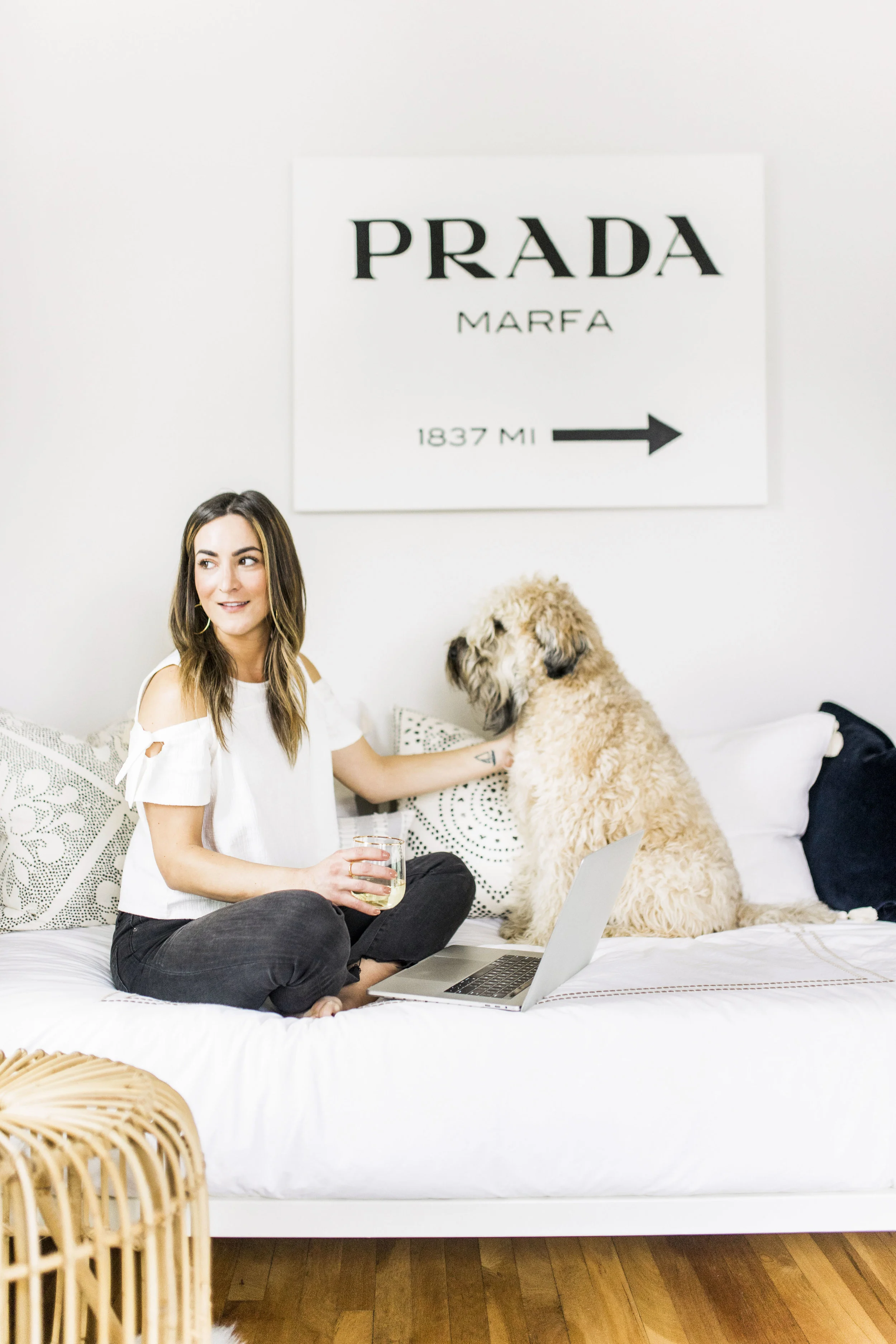 prada-marfa-guest-room.jpg