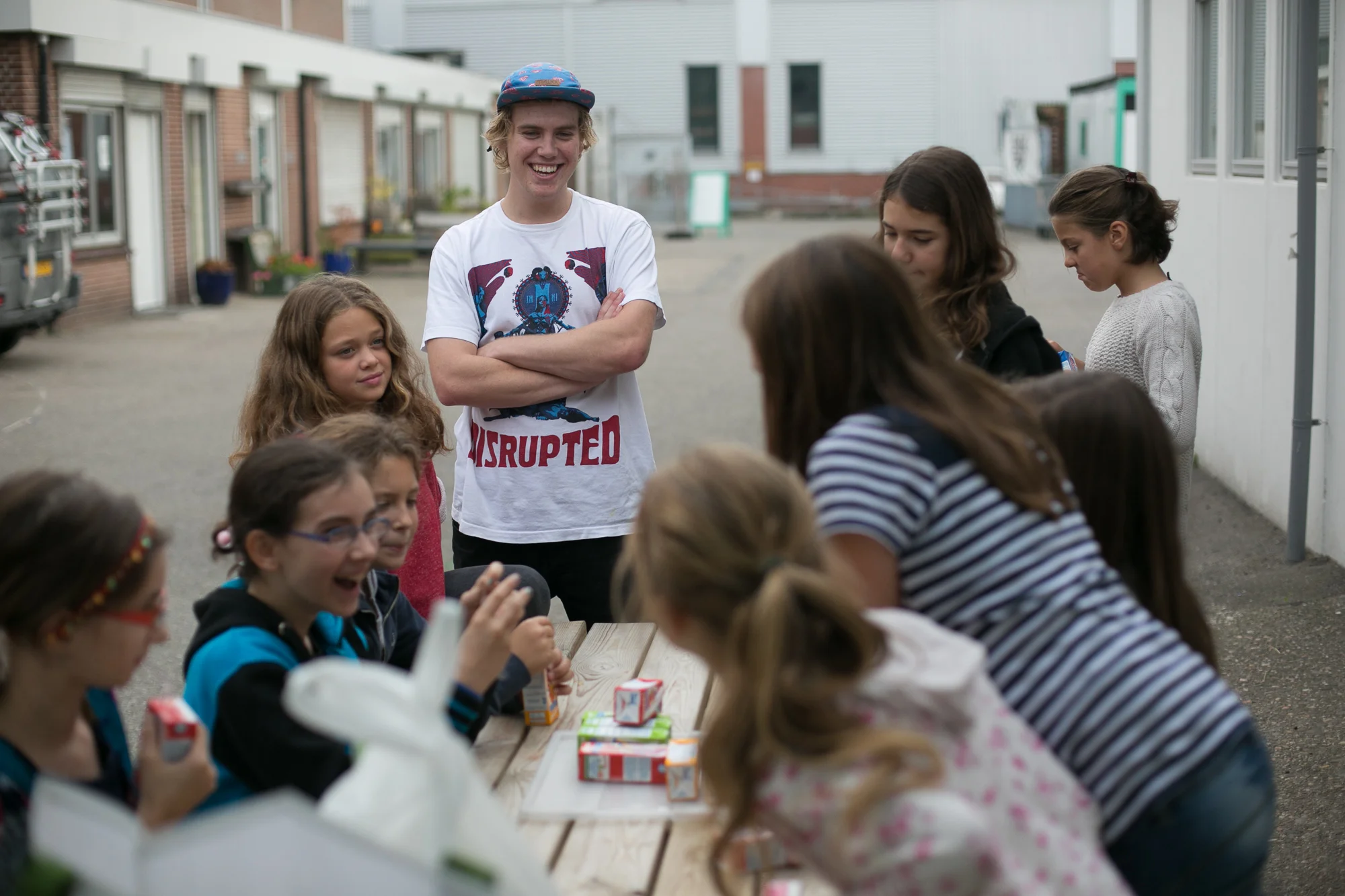 Graffitiworkshop Skatepark sweatshop Kinderfeestje Graffitiles den Haag 2015.jpg