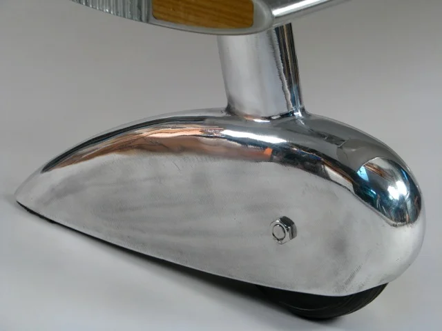 Heli Bench detail