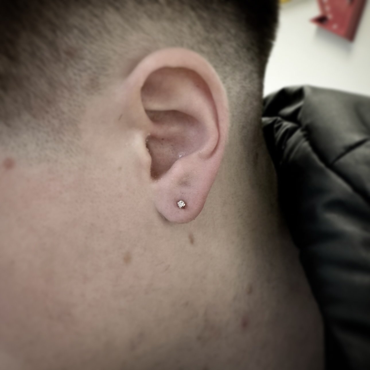 SUNDAY PIERCING WITH MOONIE.

Book your next piercings or tattoos with your favorite creative shop on Lakeshore Blvd West.

#tattoshop #torontotattooartist #piercer #torontopiercing #lakeshoretattoos #lakeshoretattooshop #supportlocalbusiness #hungry