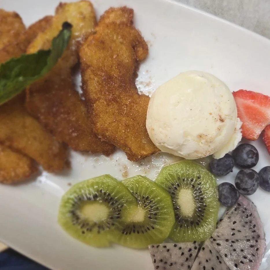 pinapple fritters.jpeg