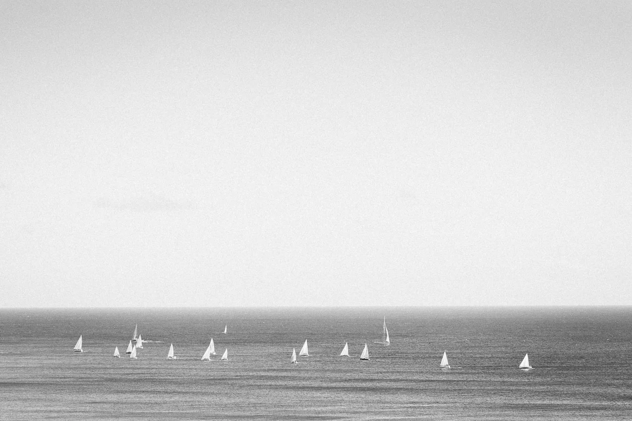 Mona Surfrider Hawaii wedding photography by the DeJaureguis