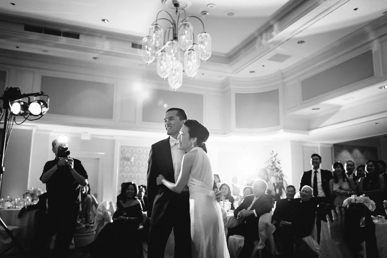 Mona Surfrider Hawaii wedding photography by the DeJaureguis